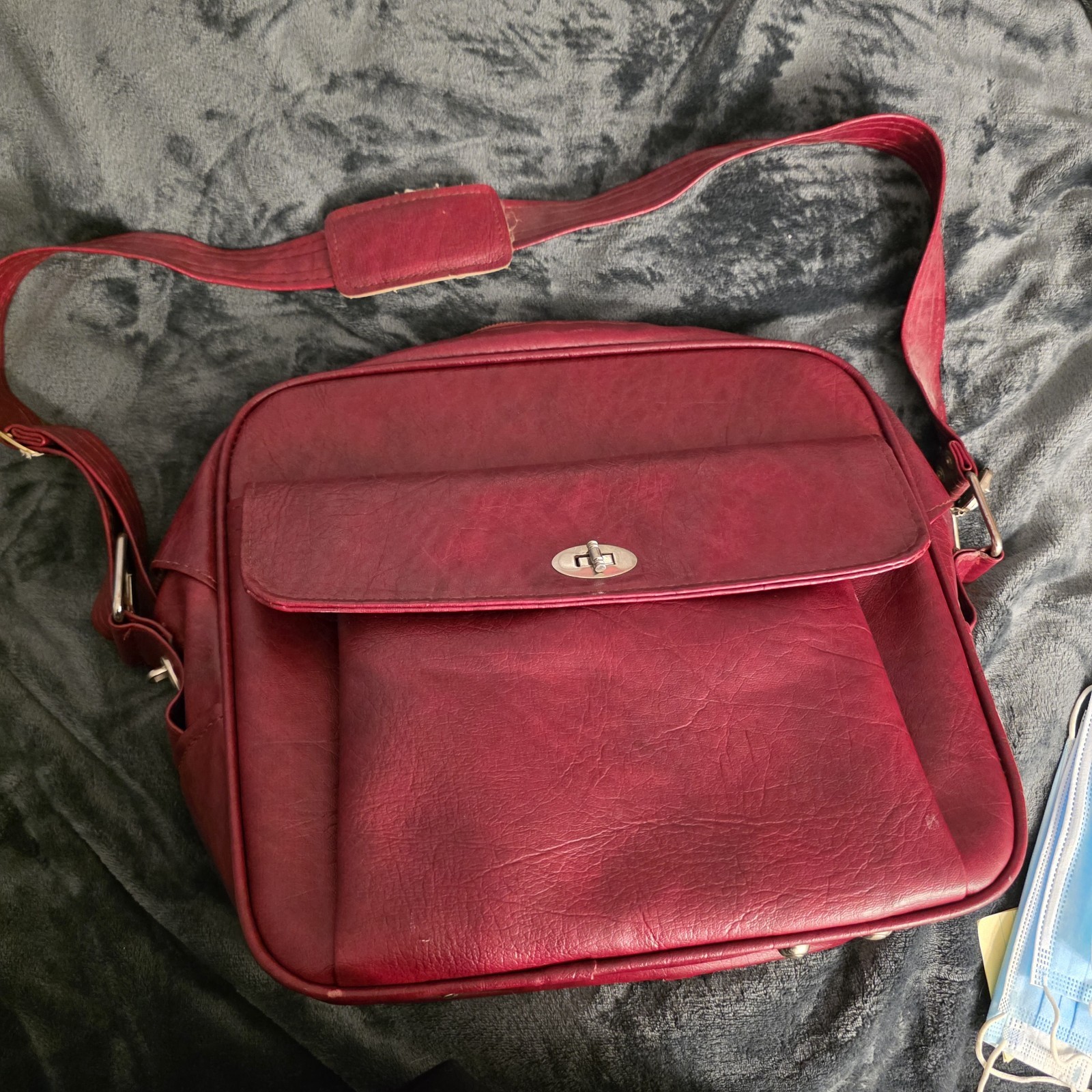 Vintage Leather Samsonite Burgandy Shoulder Bag Large