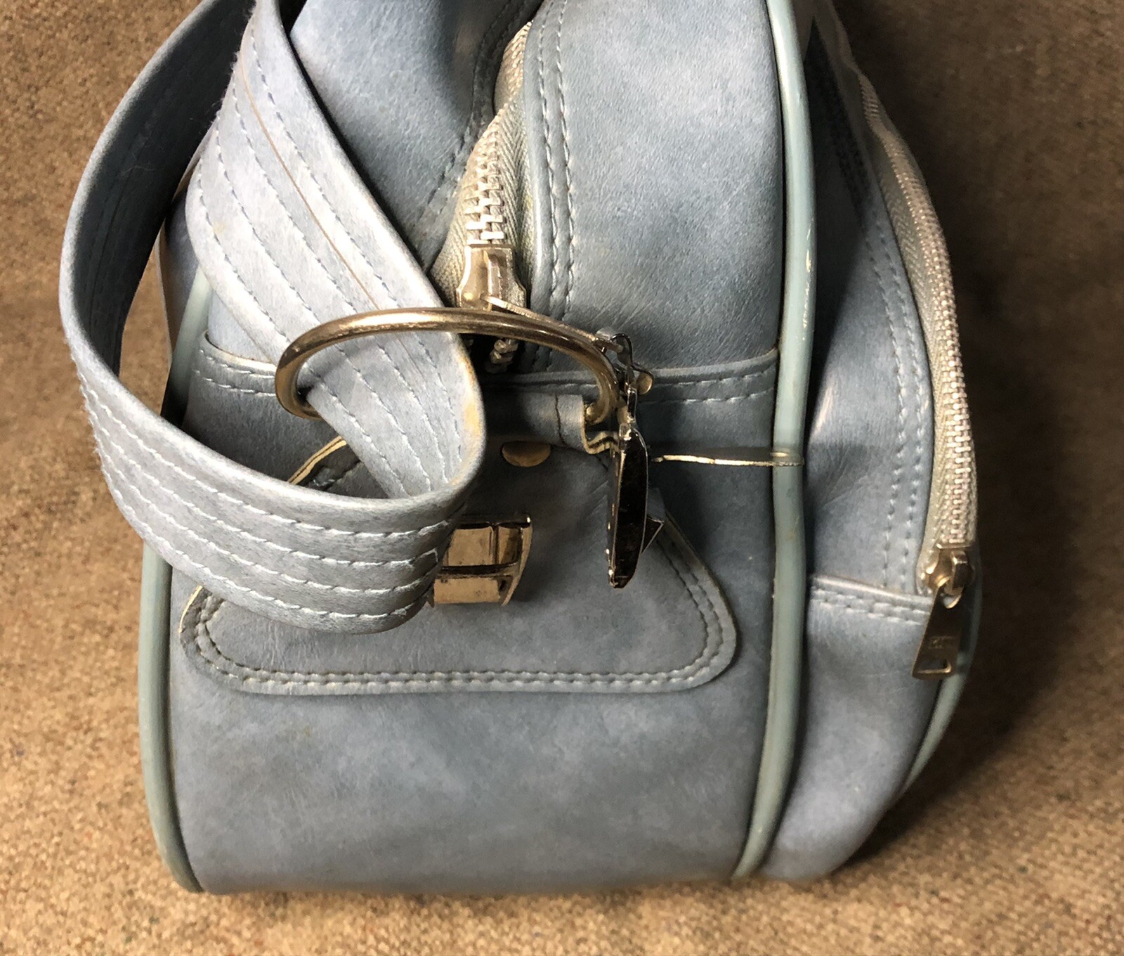 Vintage MCM Monarch Turquoise Blue Travel Bag Luggage Carry On Locking Zipper