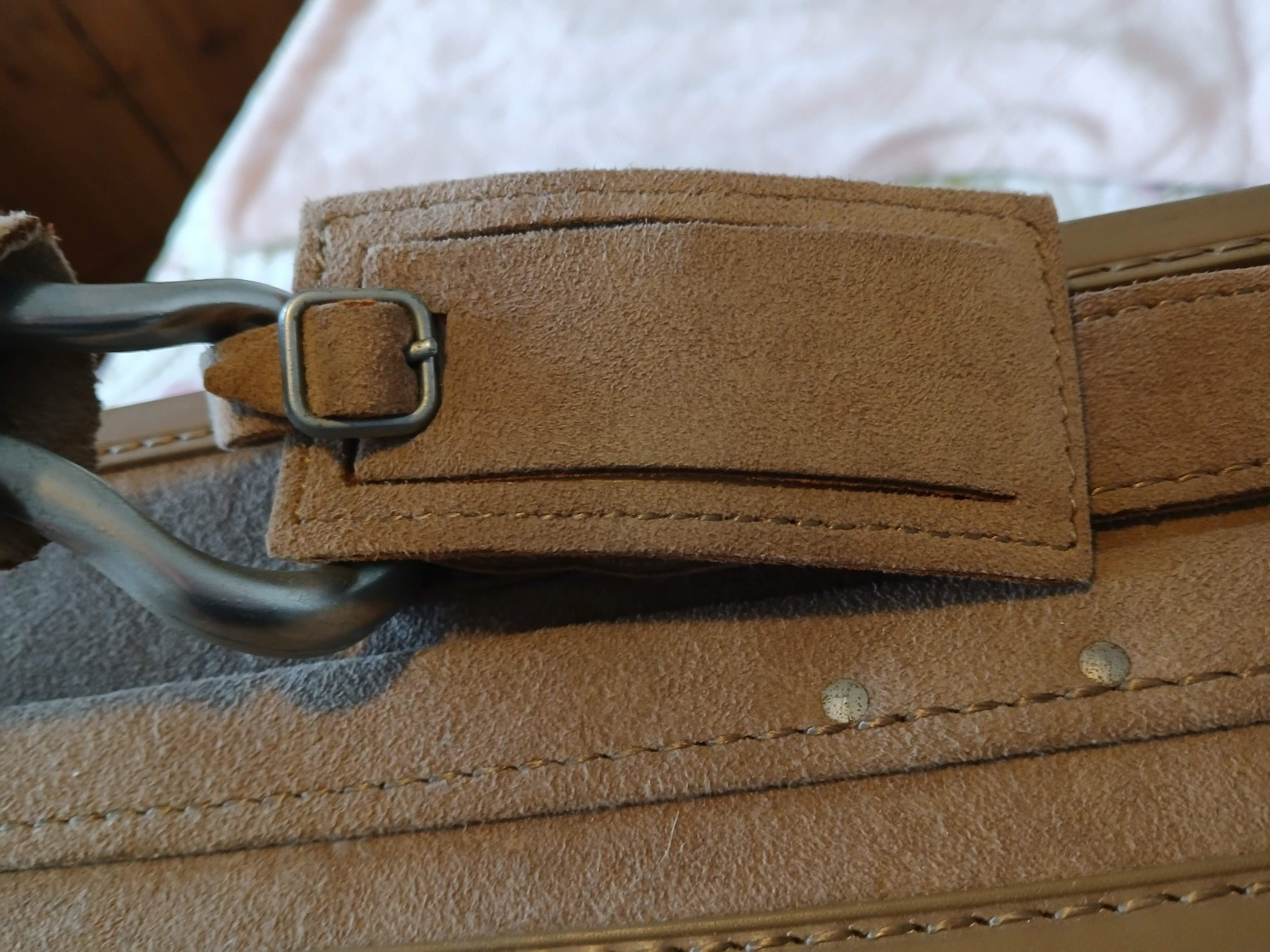 MEN’S VINTAGE HARTMAN HALSTON ULTRA SUEDE TAN TRAVEL CASE BRIEFCASE W/ KEYS