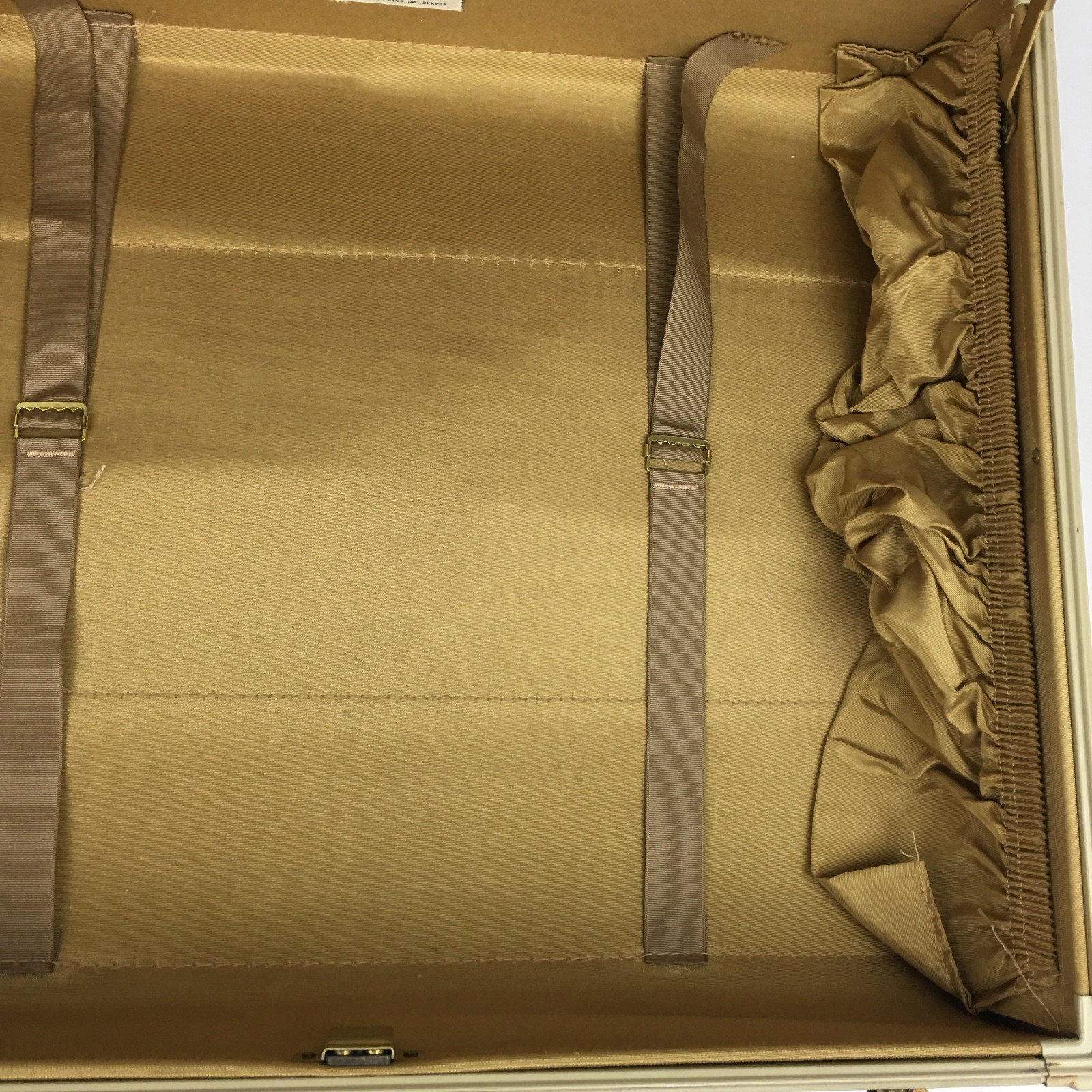 Samsonite Shwayder Streamlite Suitcase Excellent INTERIOR Marbled 21″ Vtg Cream