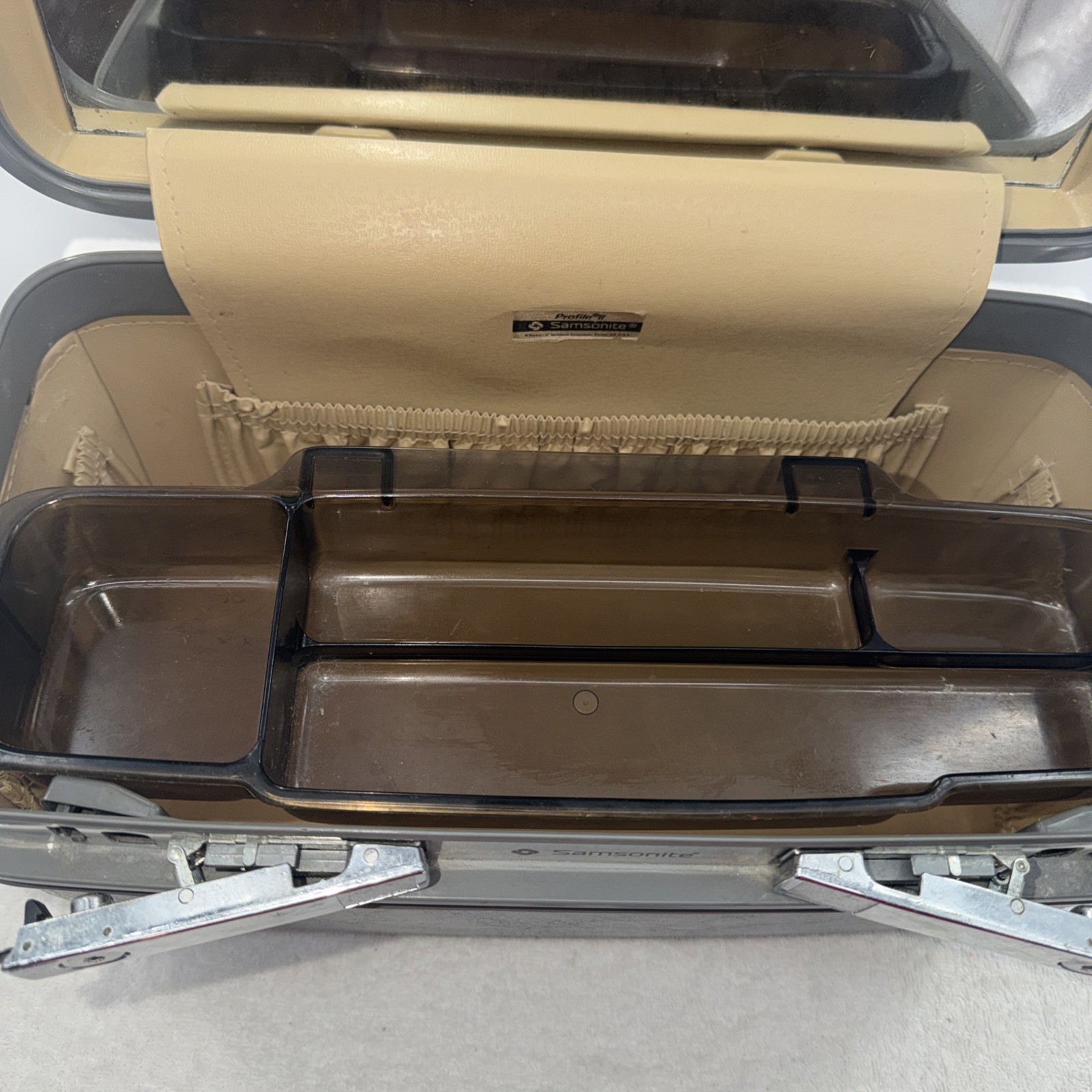 Samsonite Vanity Train Case with 2 Keys, Vintage Navy Blue With Tag Attached