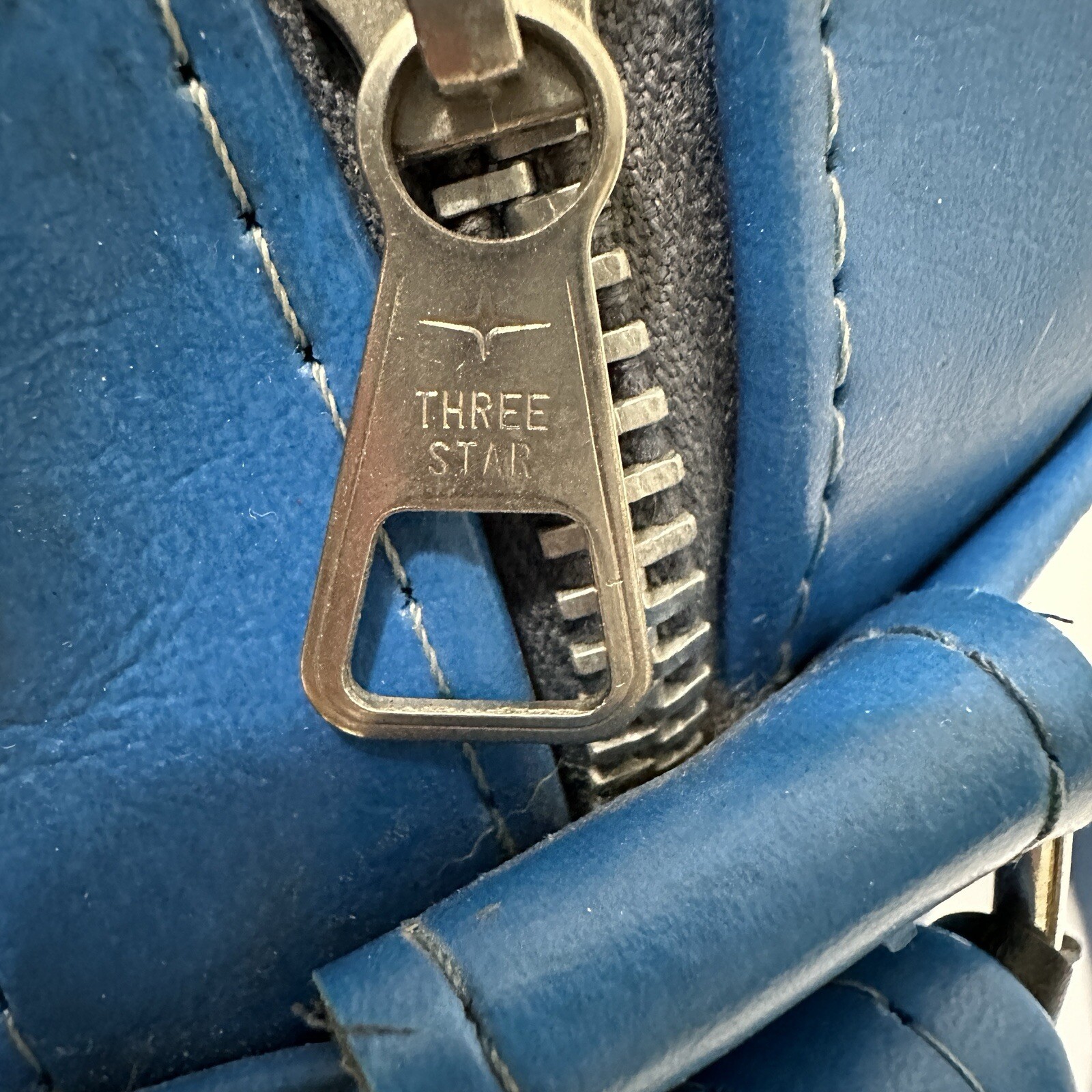 Vintage Bright Blue Flight Travel Bag “Three Star” Korea Retro Shoulder Strap