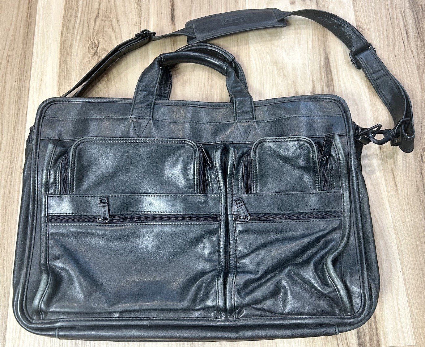 Tumi Black Leather Expandable Laptop Briefcase & Carry On Messenger Bag Tote