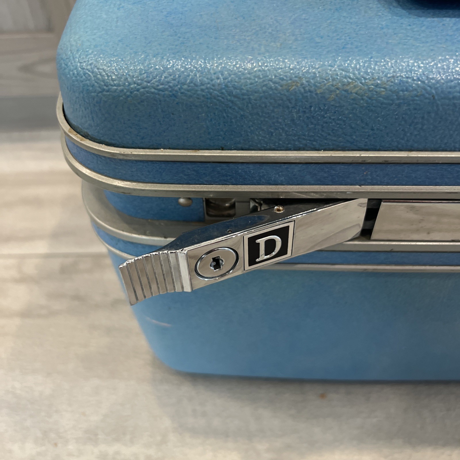 Vintage 60s Blue Samsonite Silhouette TRAIN CASE Luggage Suitcase W Mirror