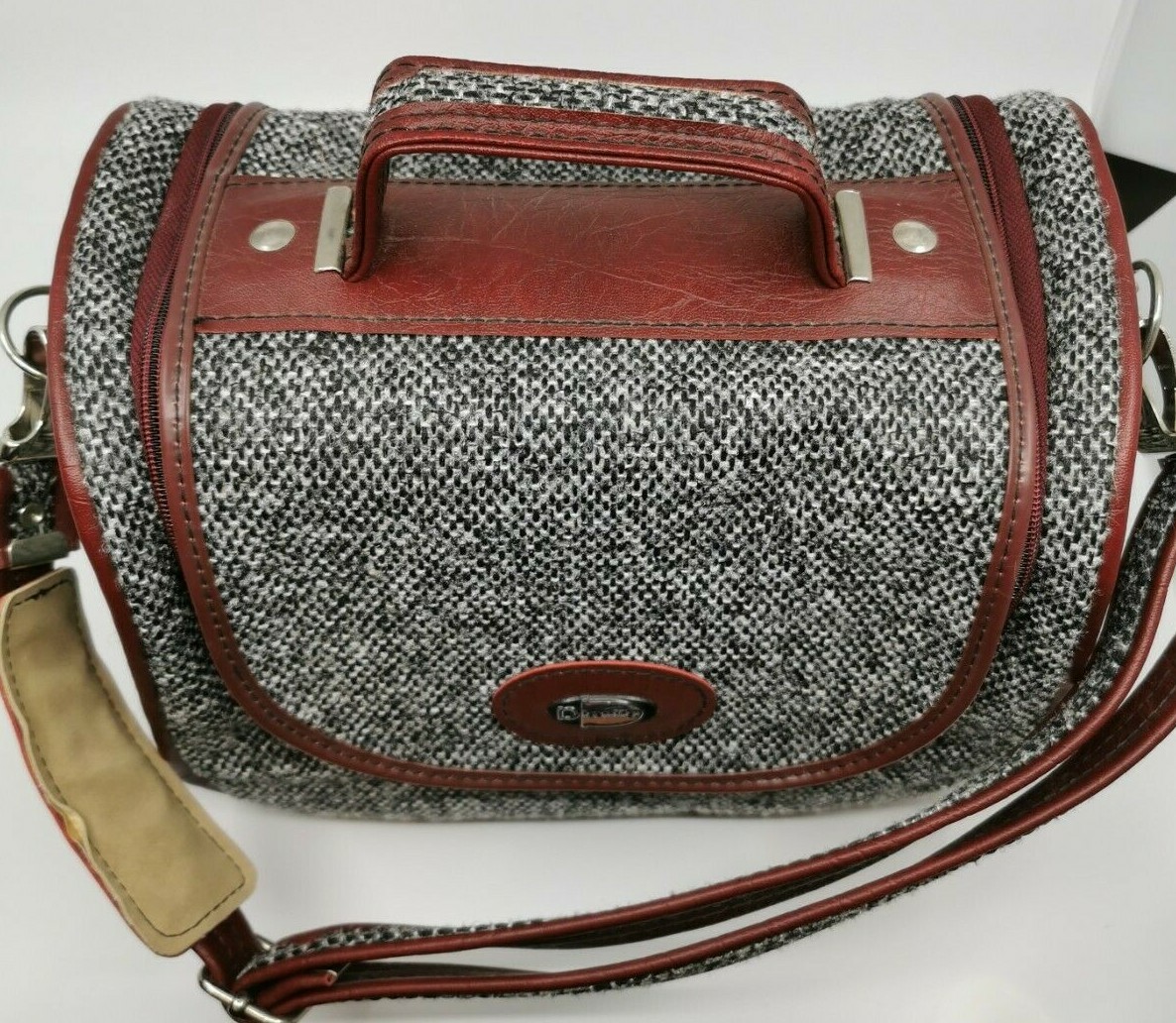 Dionite grey and Burgundy Travel Make Up Toiletries Camera Bag Shoulder Strap