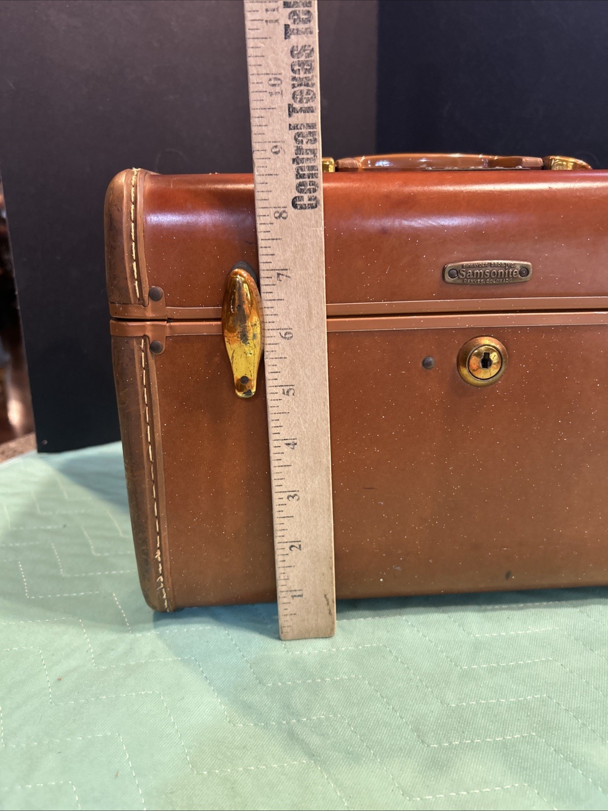 Vintage Samsonite Schwayder TRAIN CASE 4612 Streamlite Caramel Luggage