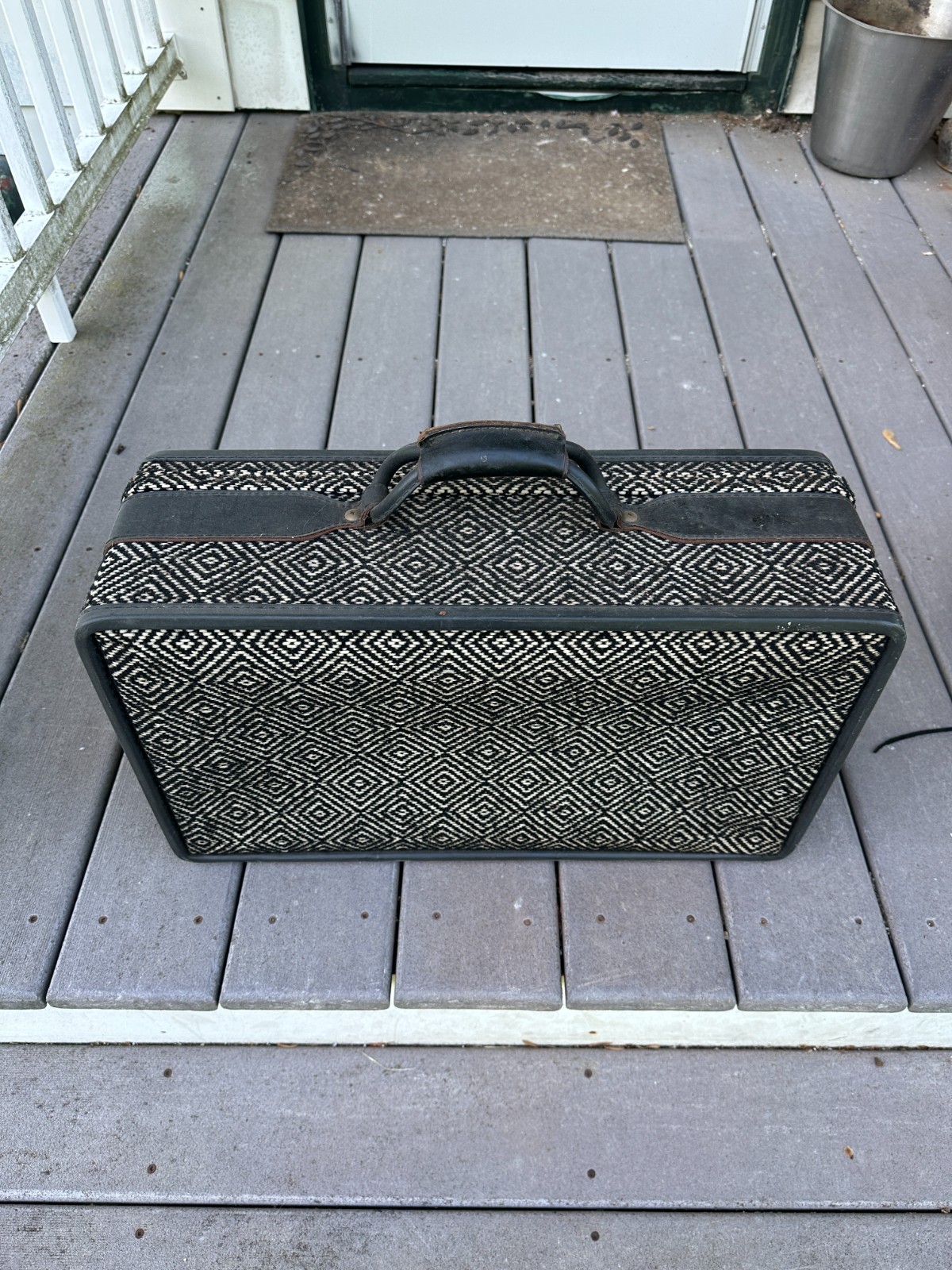 Hartmann Ultra Rare Geometric pattern Luggage Suitcase carry on