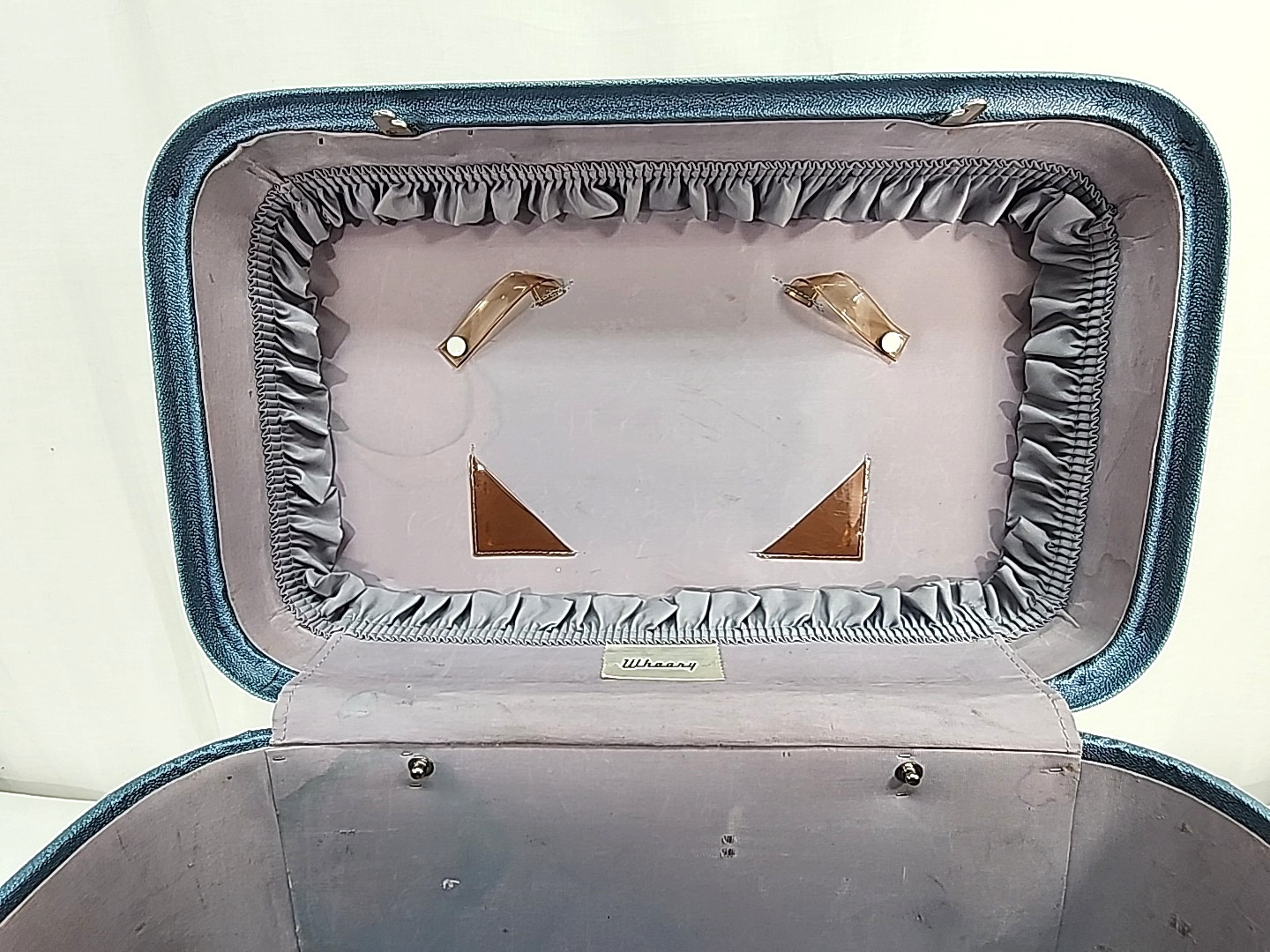 Vintage Wheary Train Case Blue Luggage Suitcase Retro Make Up Case 14x9x8