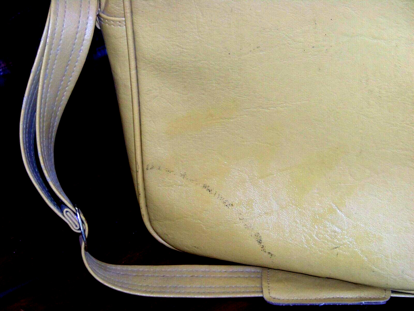 Vintage Samsonite Montbello II Shoulder Bag – 12″ x 11″ x 5.5″ – Yellow