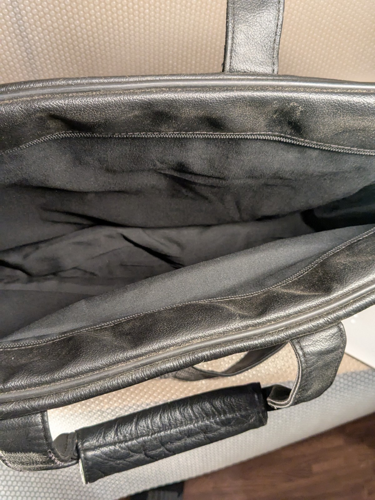 👜 Monarch Leather Travel Bag 16″x11″ Black Cowhide Nappa Carry-On 8143 ✅Good