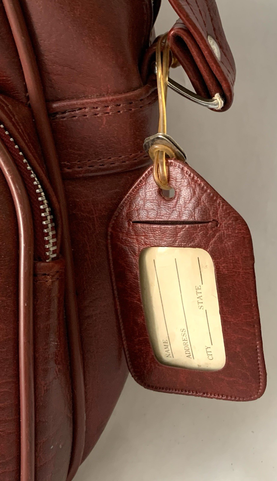 Vintage New Vista Luggage Carry On Shoulder Laptop Traveler Bag Faux Leather