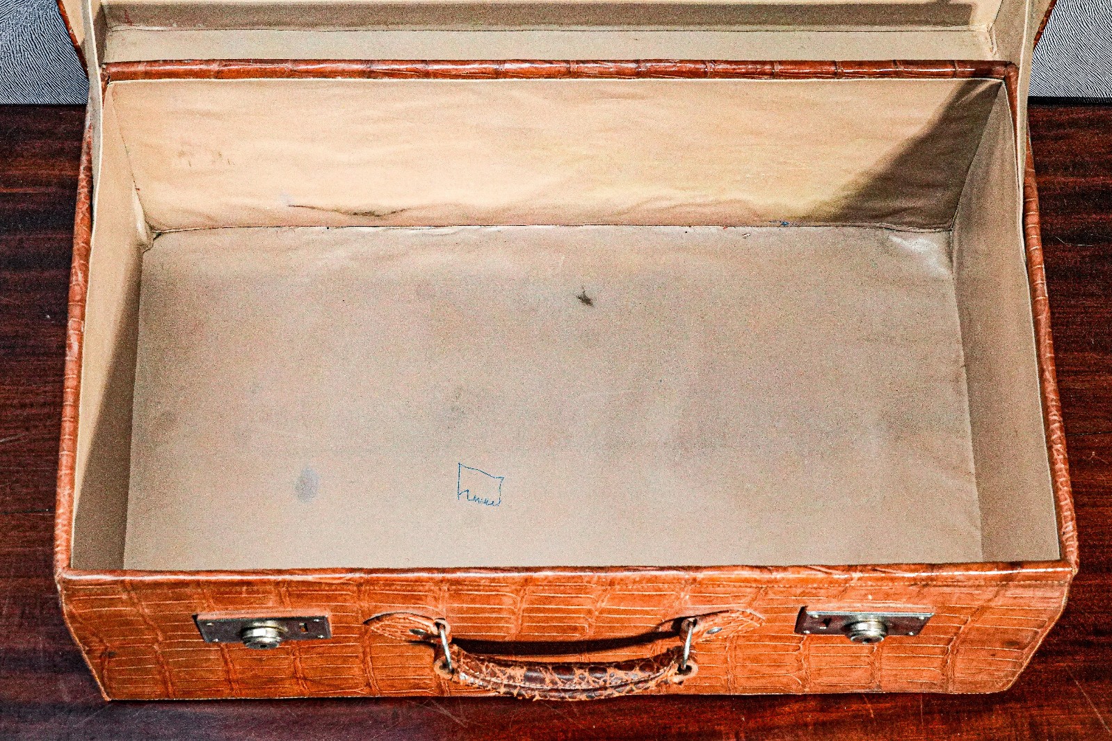 Large Light Brown Luxury Antique Crocodile Leather Travel Luggage Suitcase