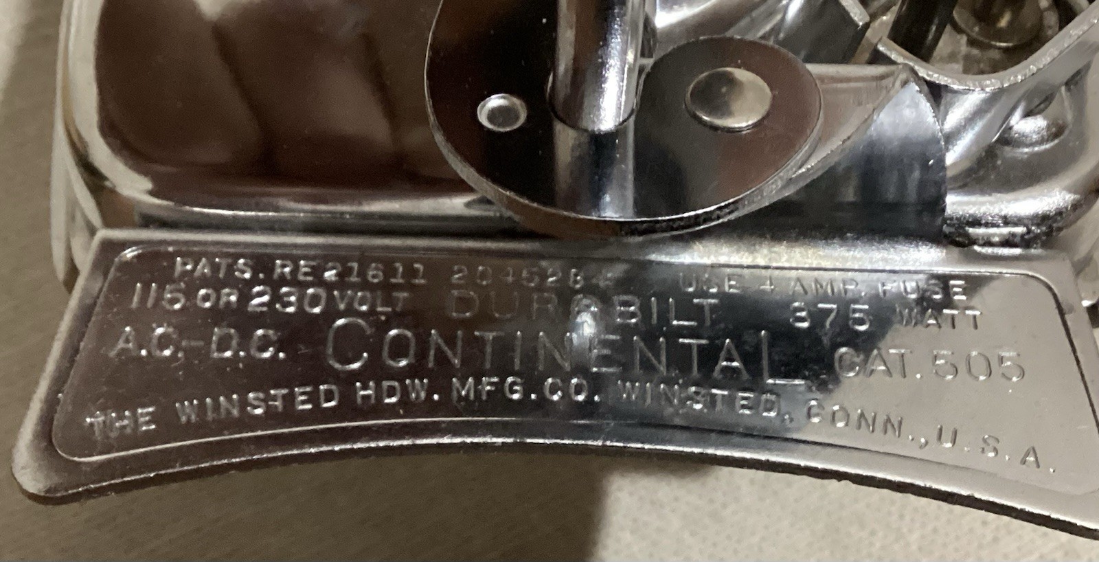 Vintage Durabilt Continental Folding Handel Travel Iron 115v – 230v W/ Carry Bag
