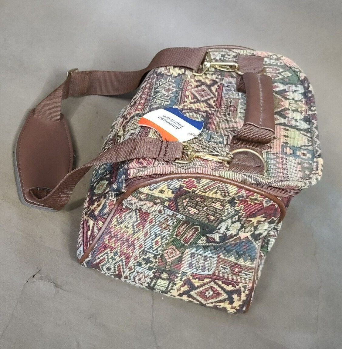 VTG American Tourister Tapestry Makeup Carry Bag Mirror Pockets Adjustable Strap