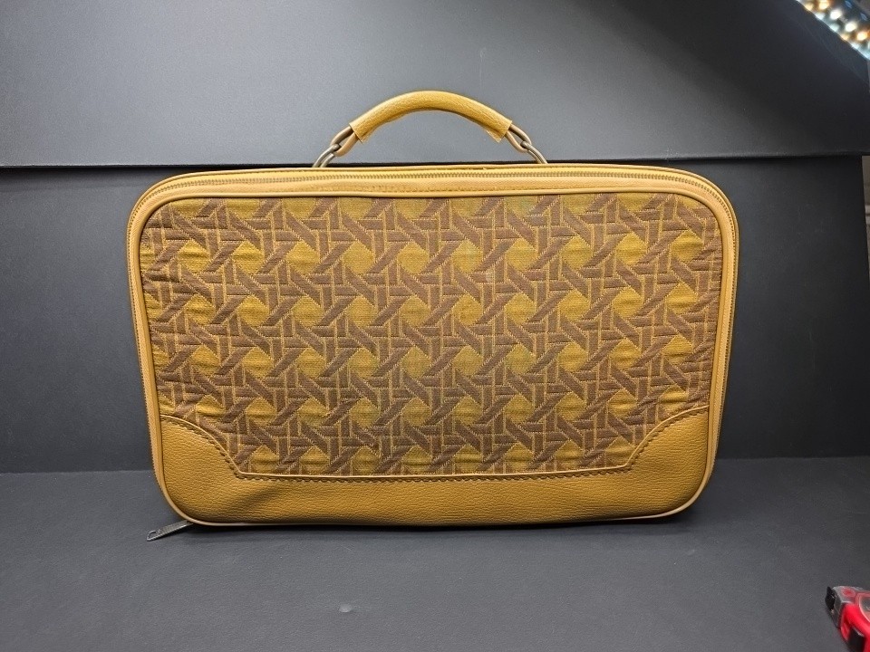 Vintage Travel Case Geometric Retro Design 18x11x4.5 Brown