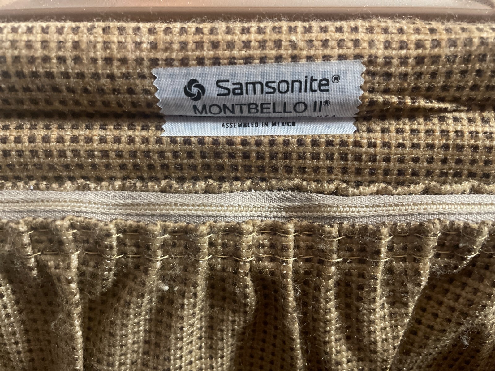 VTG Samsonite Train Case Montbello II Brown Luggage Case No Mirror or Tray