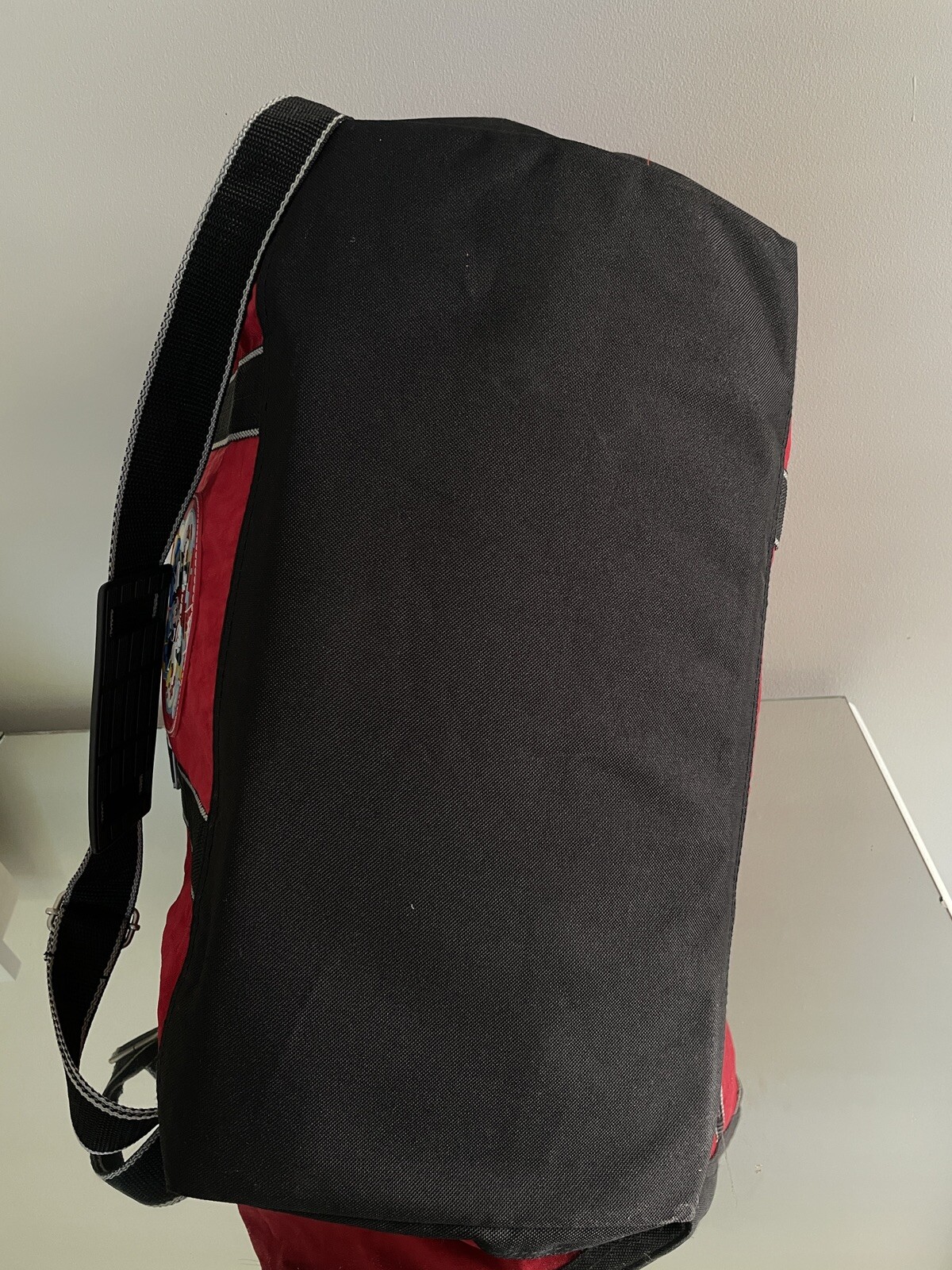 Vintage 17″ Red Nylon Duffle Gym Bag Carry On Weekender Luggage Bag-Toon Disney