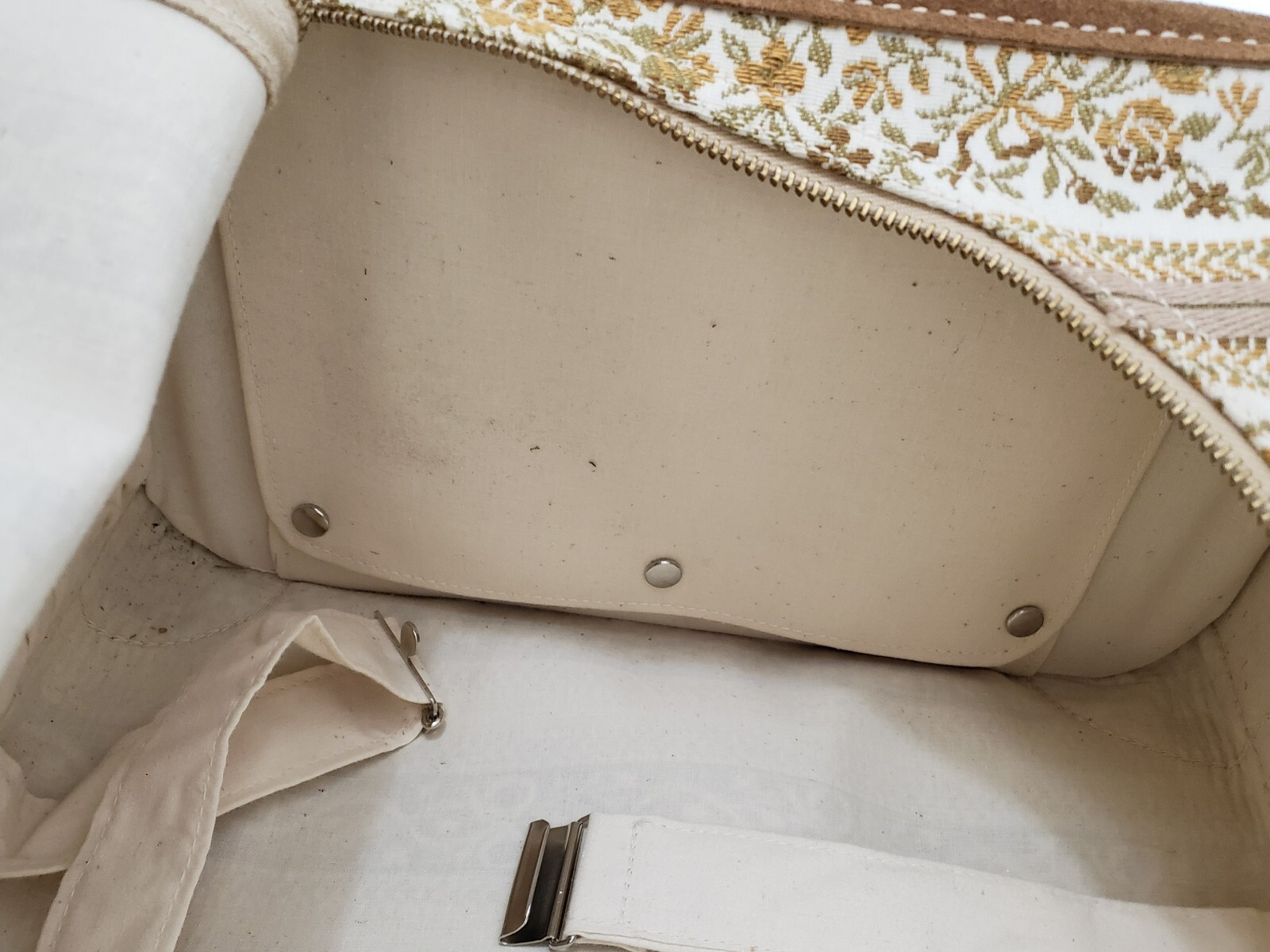 French Company Luggage – Heavy Fabric 20X14″ Heavy Embroidered Fabric & Leather