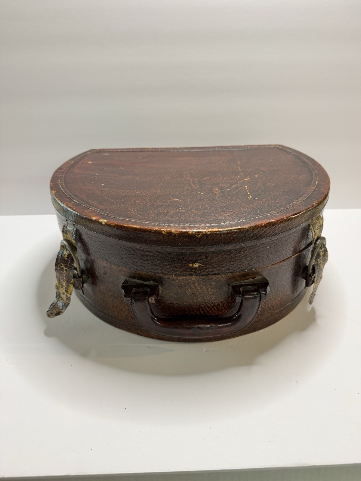 Antique Faux Leather Travel Hat Box Luggage Brown 14x10x9in See Photos