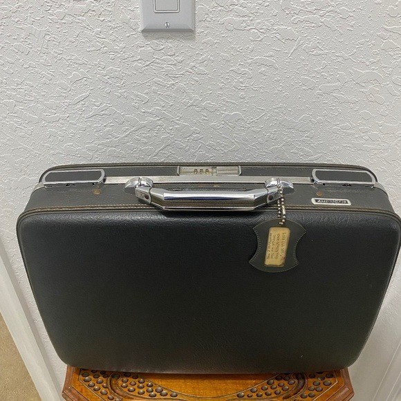 Briefcase/American Tourister/Laggage/Black/Vintage/Des PAT 189.366