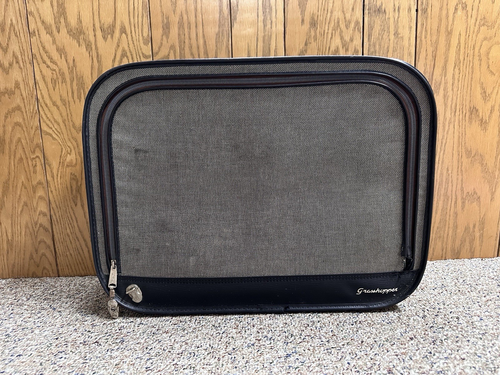 Vintage 1960s Grey Tweed Grasshopper Atlantic Luggage -Zippered Lock Soft side