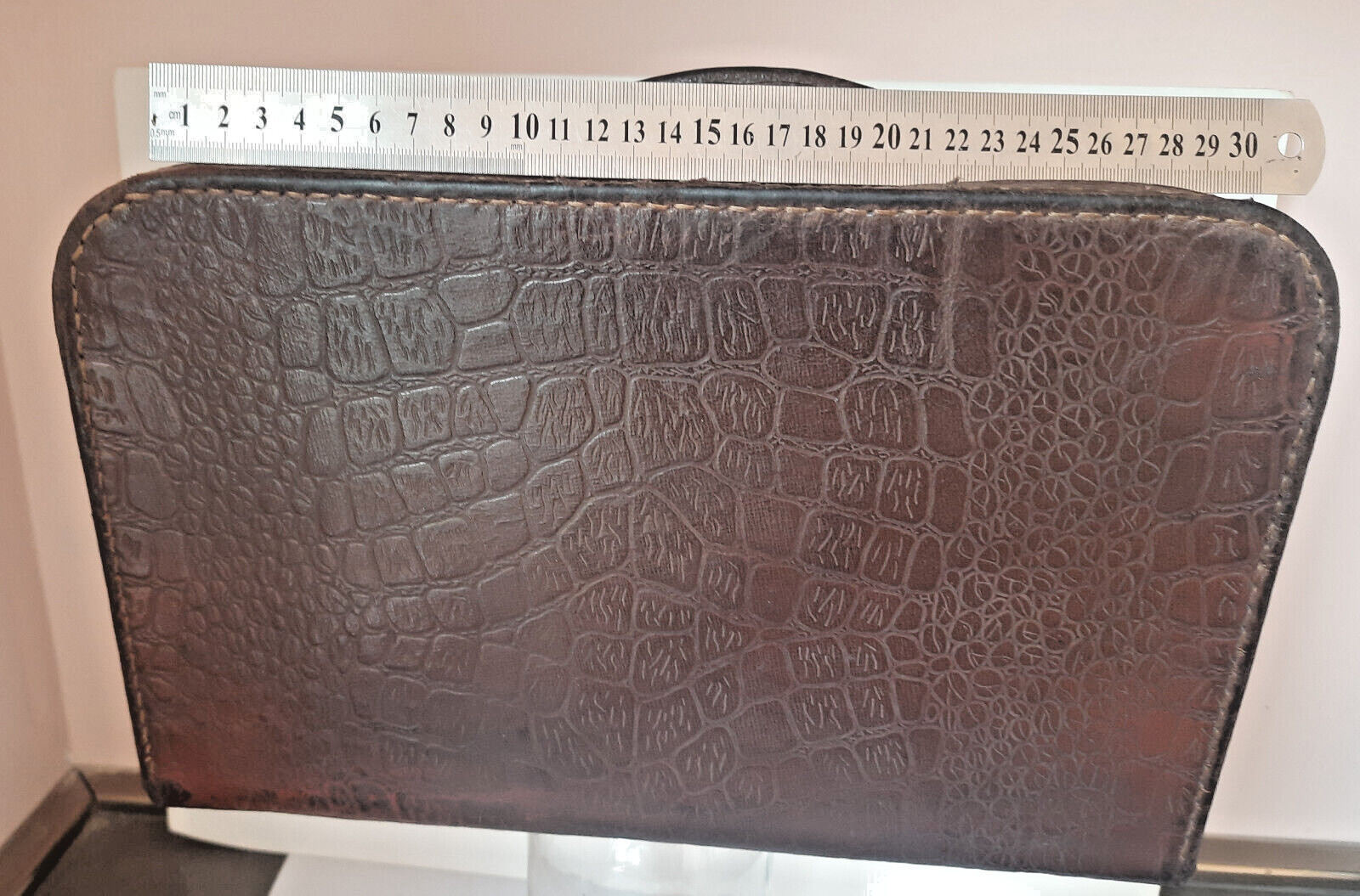 Old suitcase 1940-50s Vintage. THE USSR.