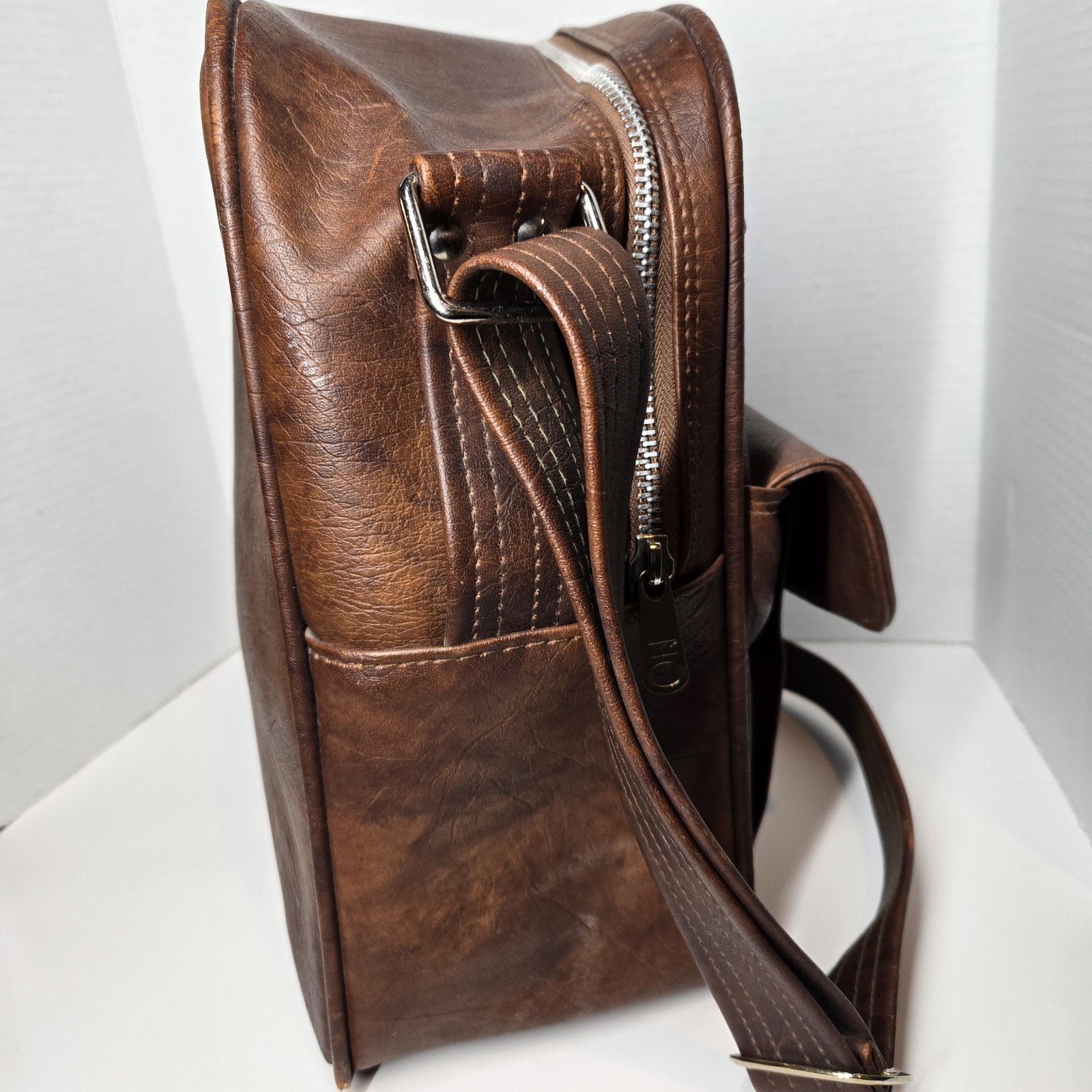 Vintage 70s Samsonite Sonora Shoulder Bag Carry-On Luggage Brown Leather 13x11x6