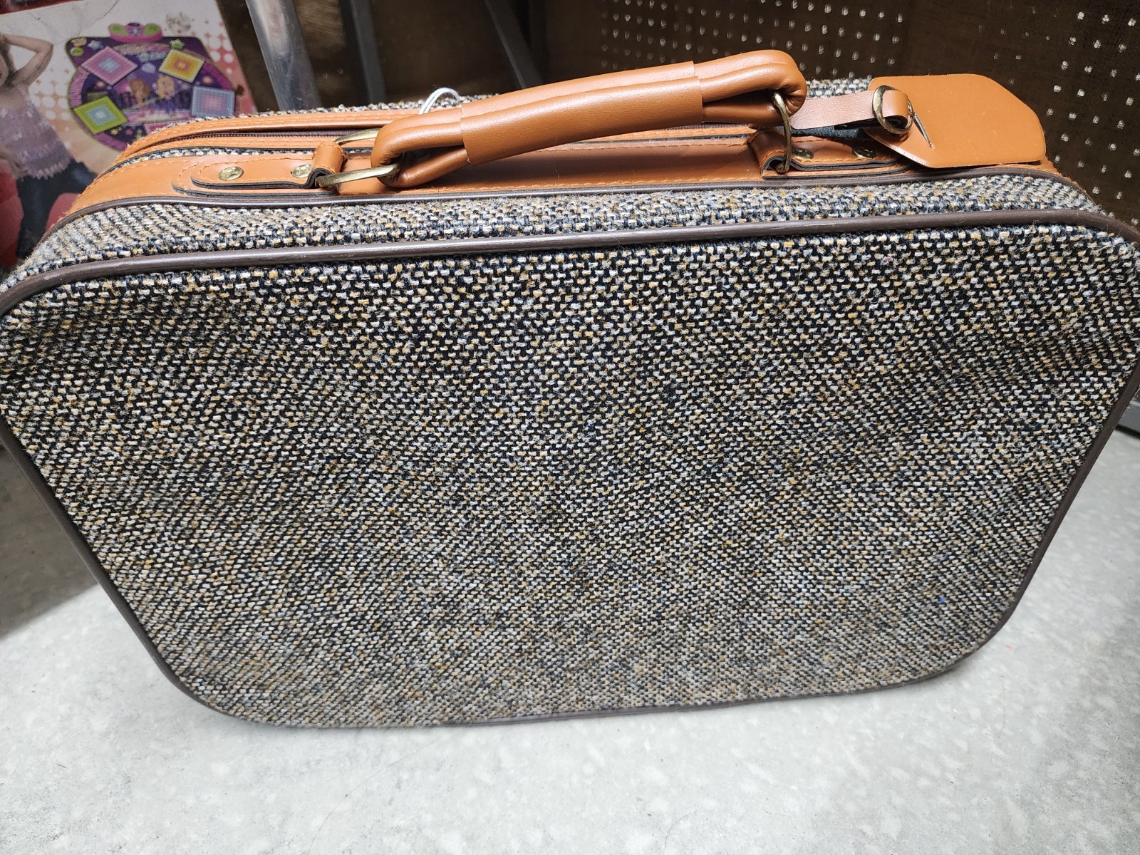 Paladin 1970s Vintage Brown Tweed Leather Suitcase Extra Compartments 24″ x 16″