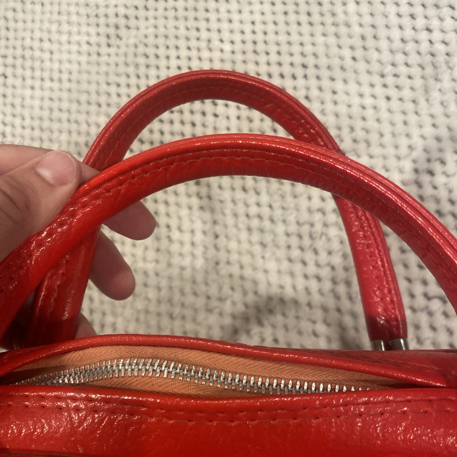 Vintage Amelia Earhart Retro 1970’s Mid Century Red Vinyl Overnight carry on Bag
