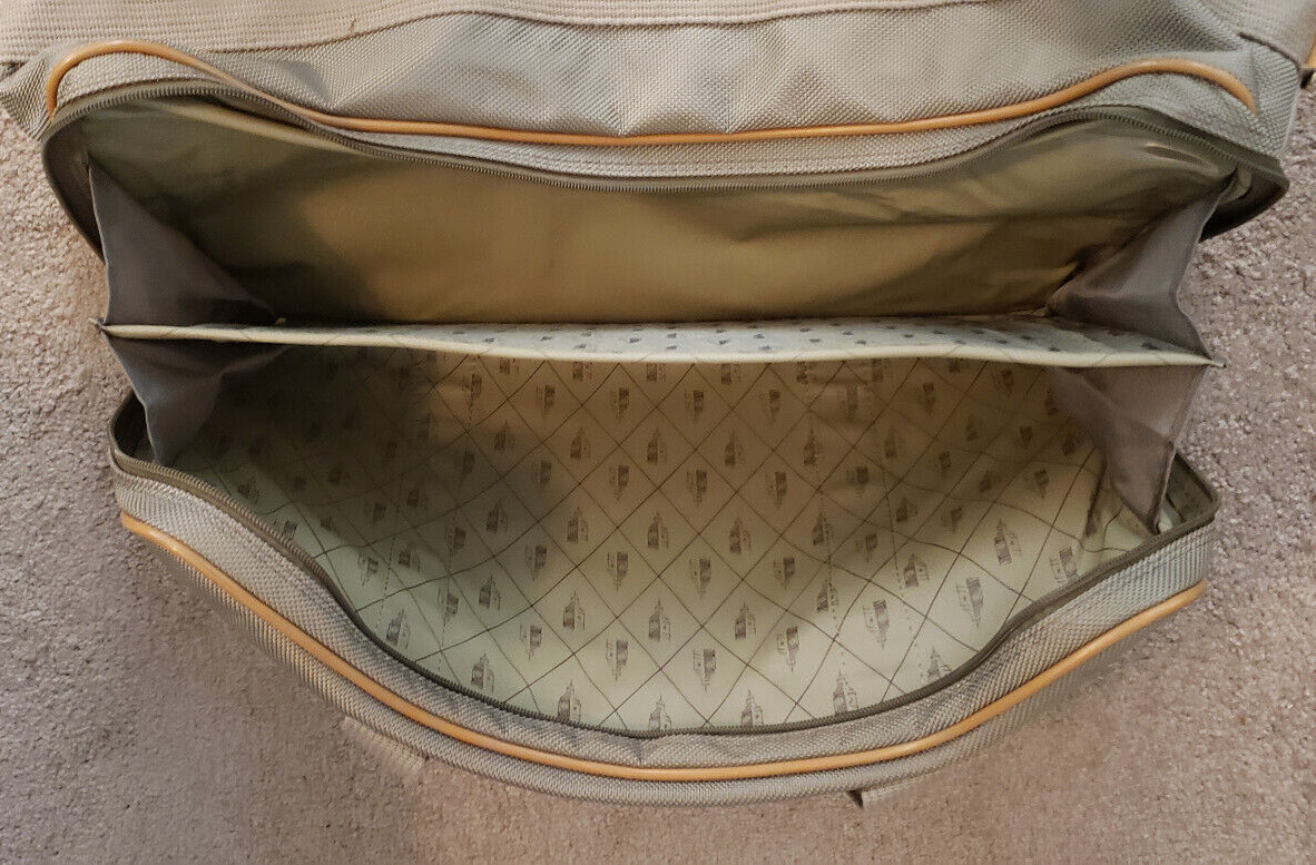 Vintage London Fog Luggage Double Handle Large Weekender Duffle Bag Kahki