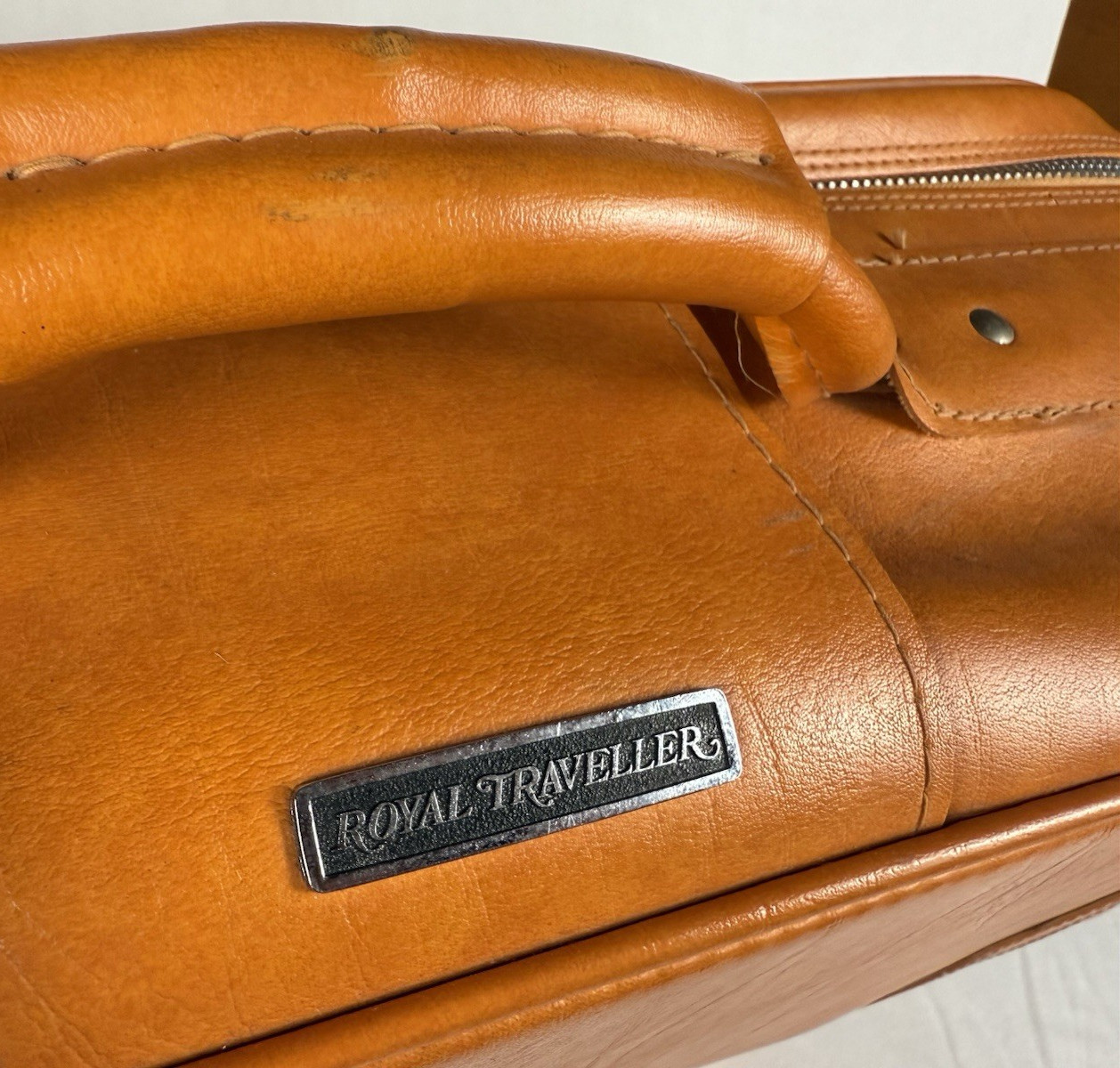 Vintage 1970’s Samsonite Sidekicks Royal Traveler Suitcase- Orange Retro 26×20