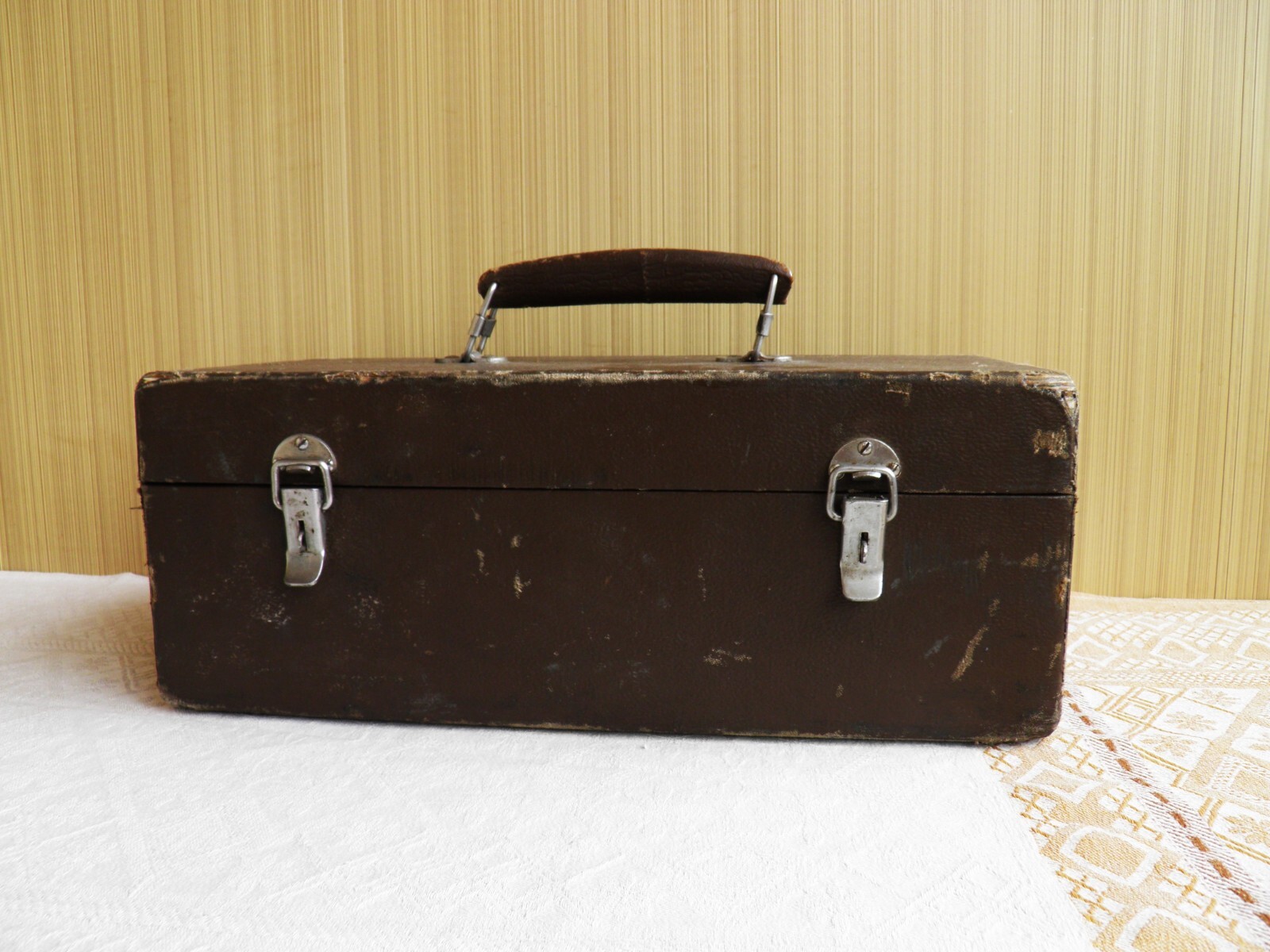 Old wooden toolbox, suitcase for hand tools 50-60s. Shoemaker’s suitcase USSR.