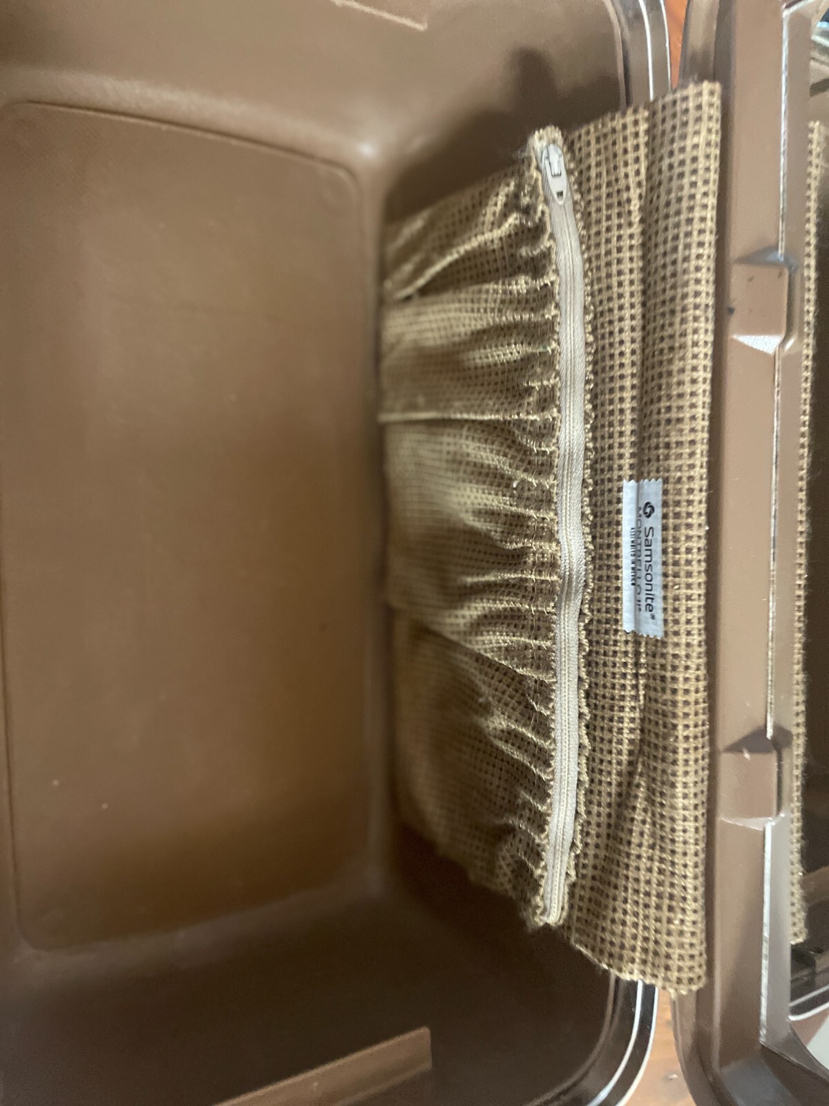 VTG Samsonite Train Case Montbello II Brown Luggage Case No Mirror or Tray