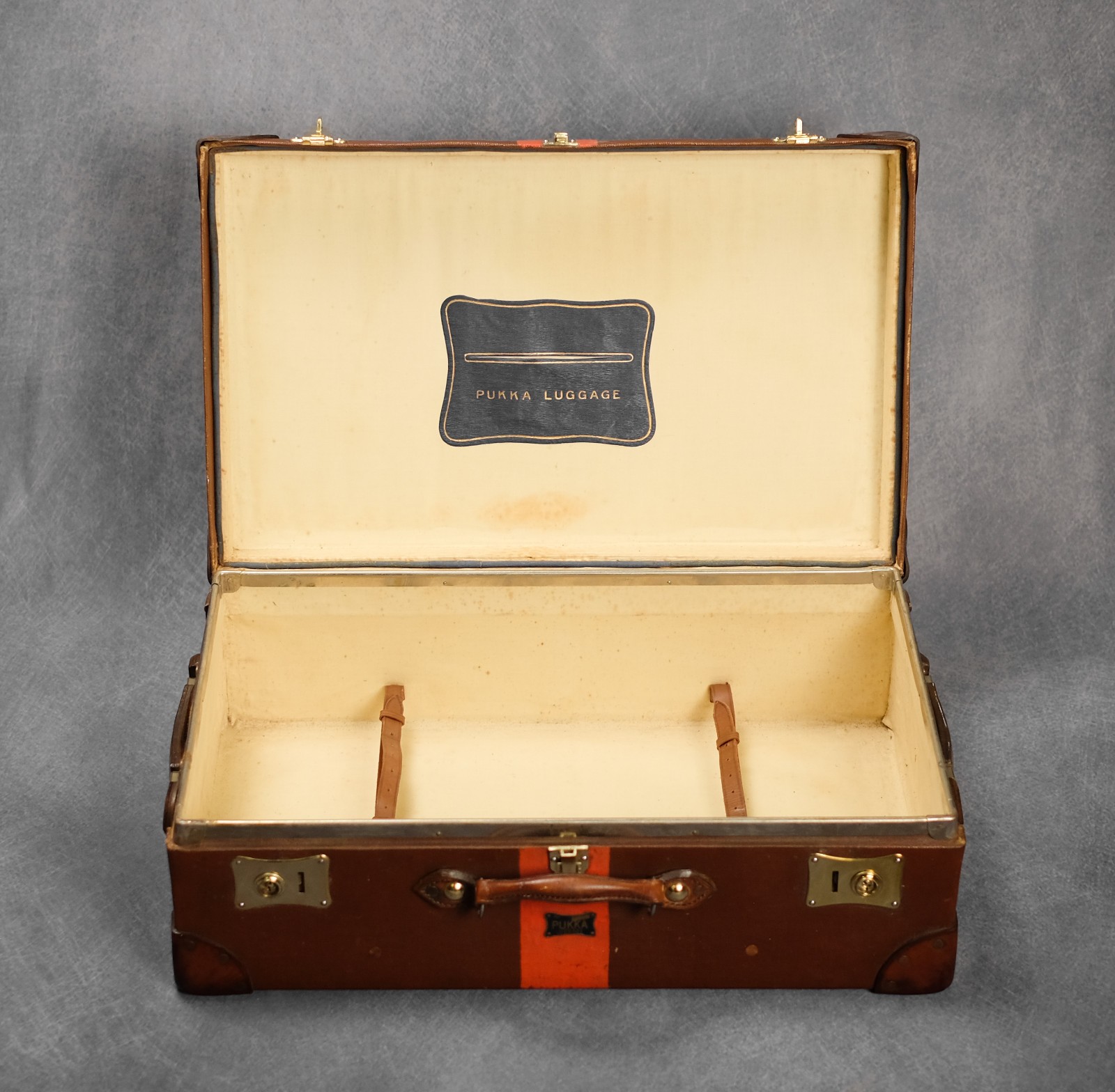 PUKKA LUGGAGE Antique Vintage Suitcase Trunk Motoring Case Leather Brass