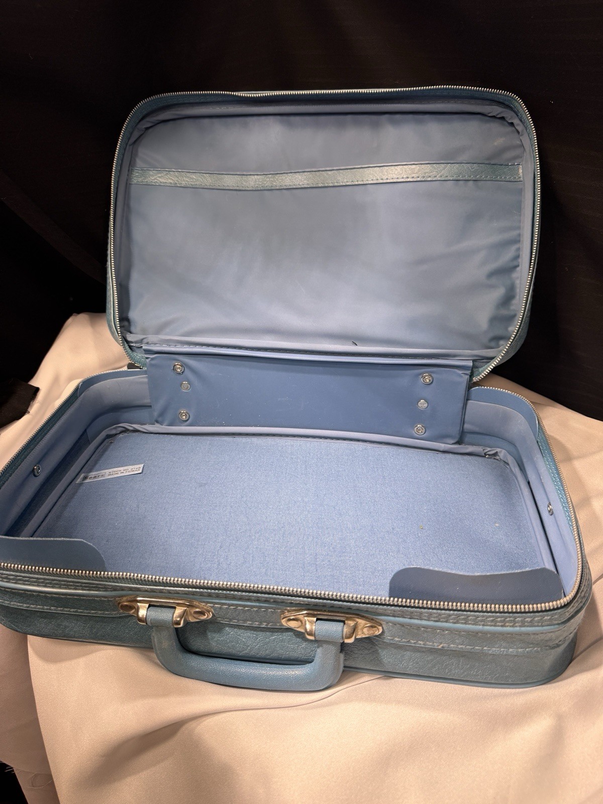 Vintage SEARS Soft Luggage Blue Teal Marble (about 17” By 10.5” By 4”), Taiwan
