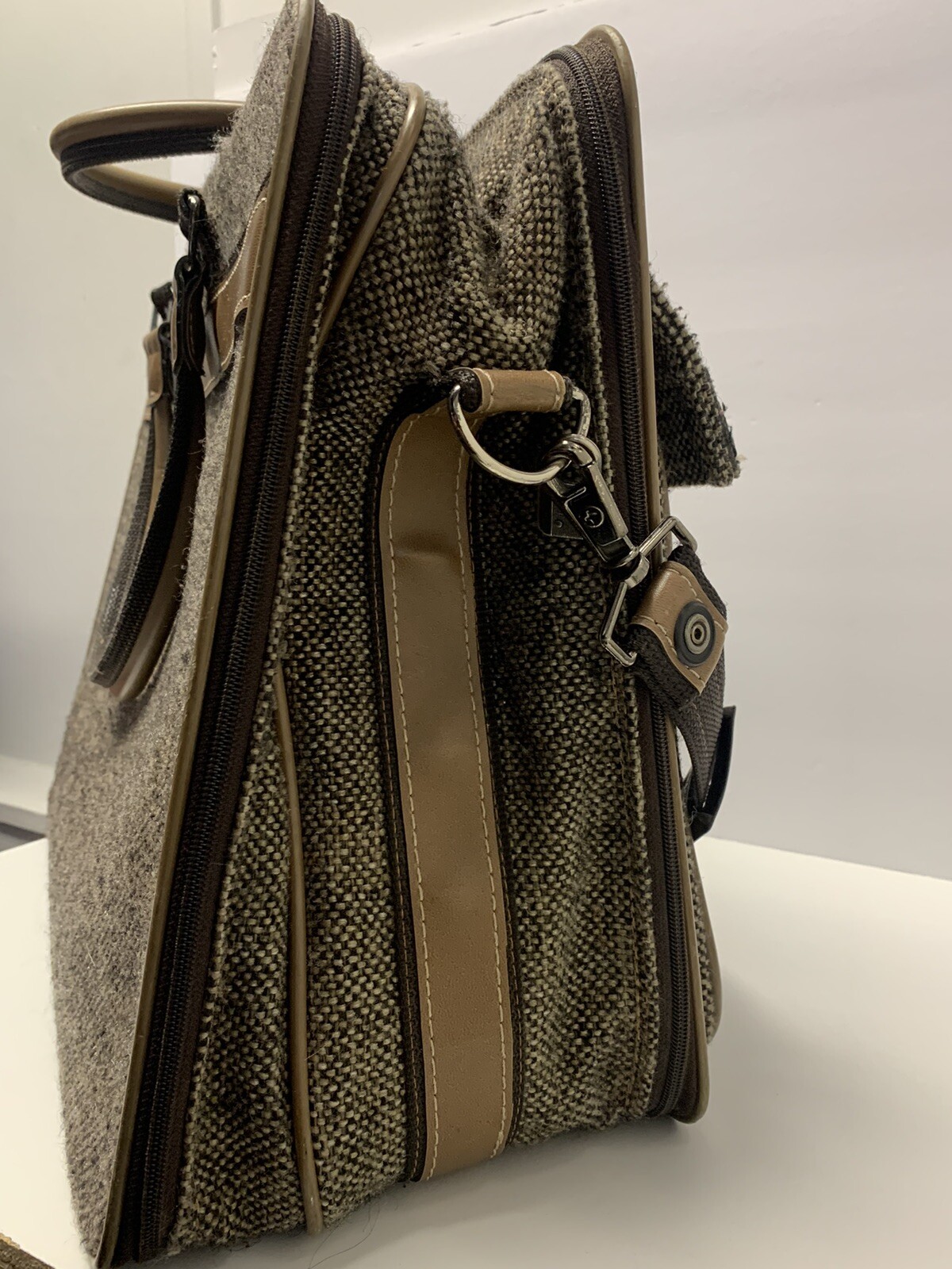 Vintage Large 4 Compartment Tweed And Leather Atlantic Travel Tote