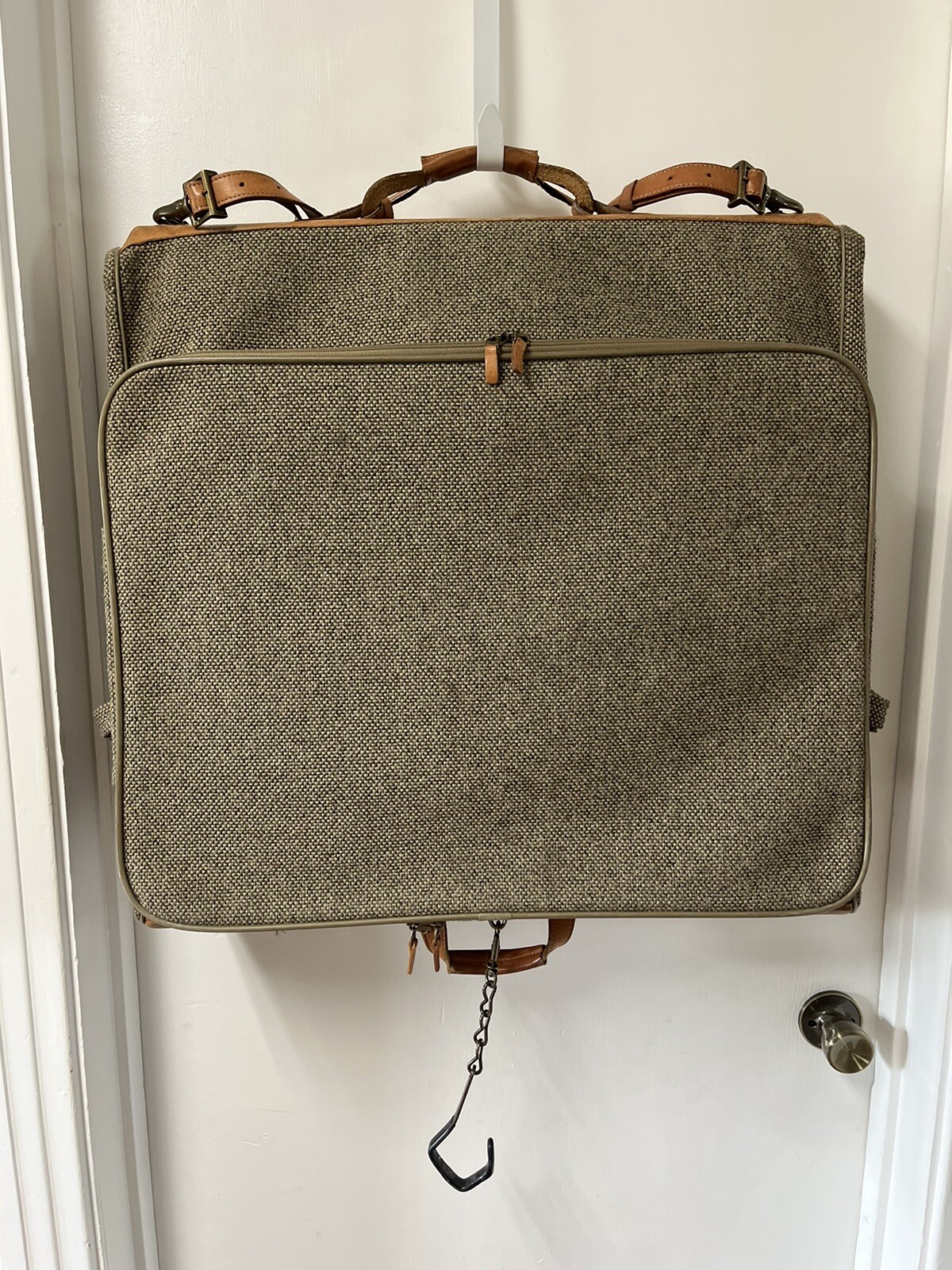 HARTMANN Vintage Tweed & Leather Garment Bag Luggage Suitcase 2 Hangers & Bags