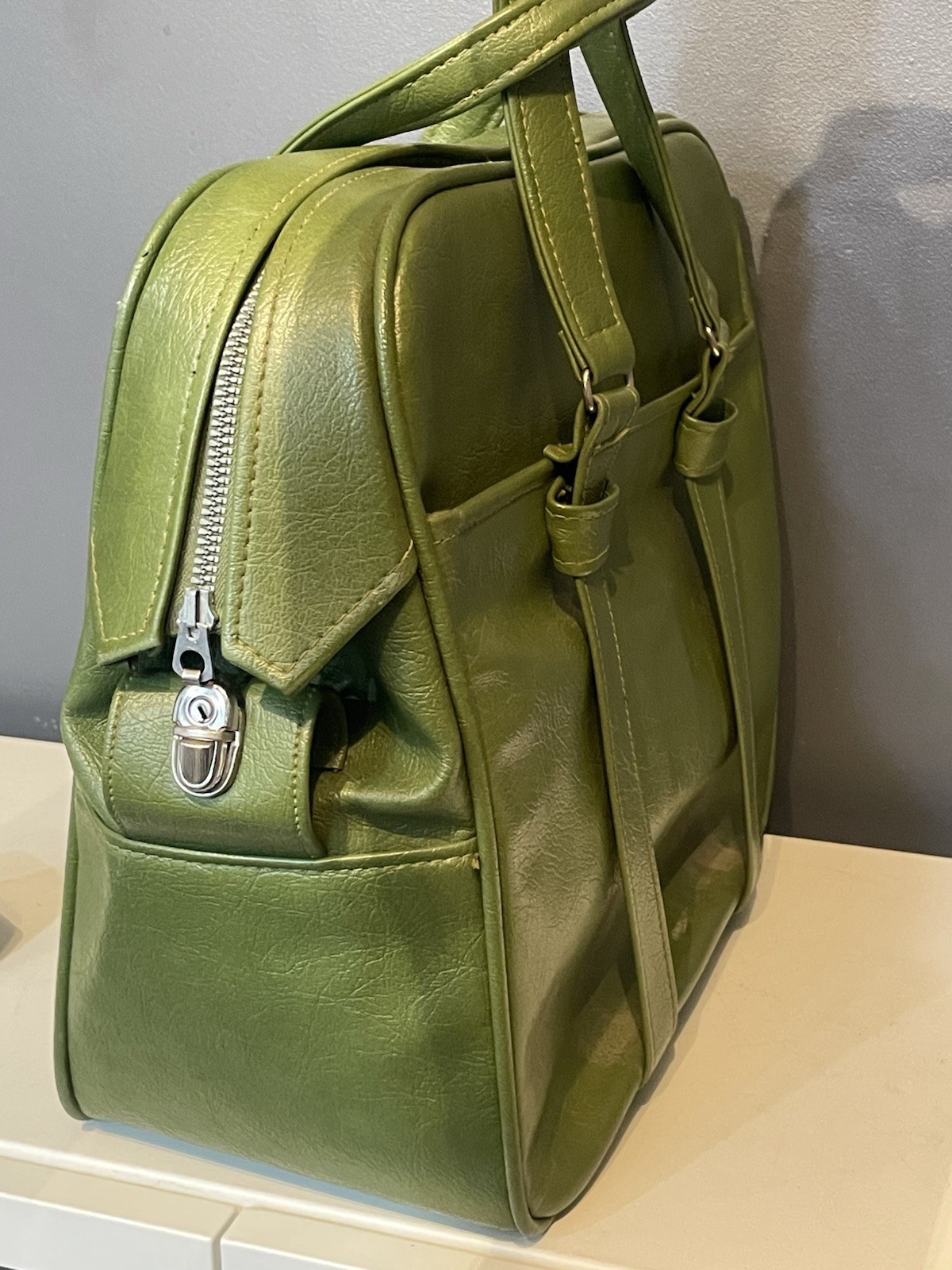 Vintage Samsonite Silhouette Denver, CO Green Zipper Carry-on Train Bag Handles