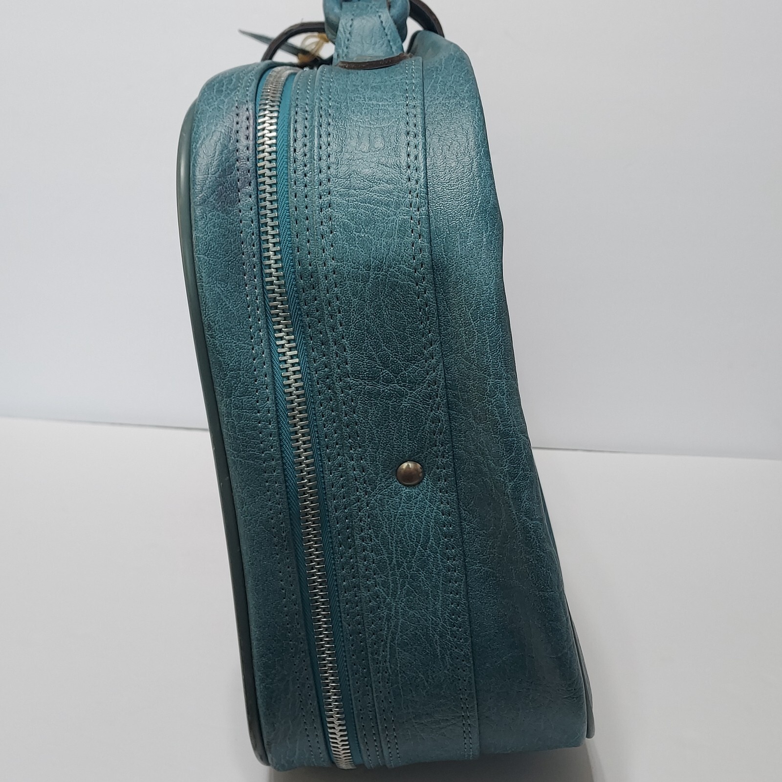Vintage World Traveler Suitcase Soft Case Carrier Mid-Century Blue W/Lock & Keys