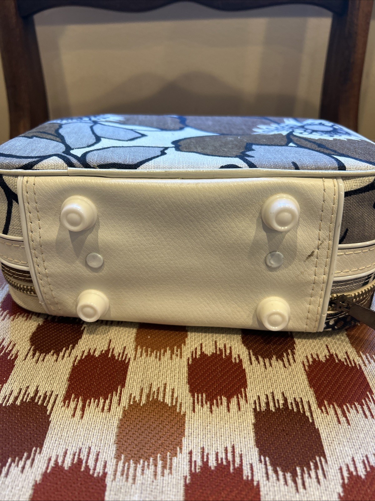 Vintage 1960’s Small Canvas Floral Vanity Case