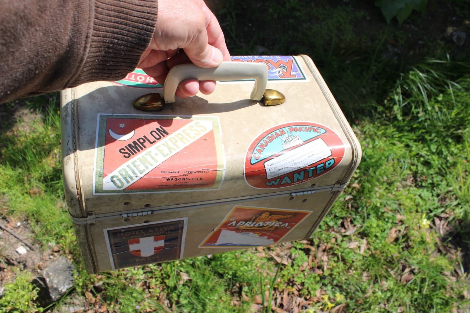 Samsonite Train Case 1950s Paris European Travel Stickers Marbled Beige