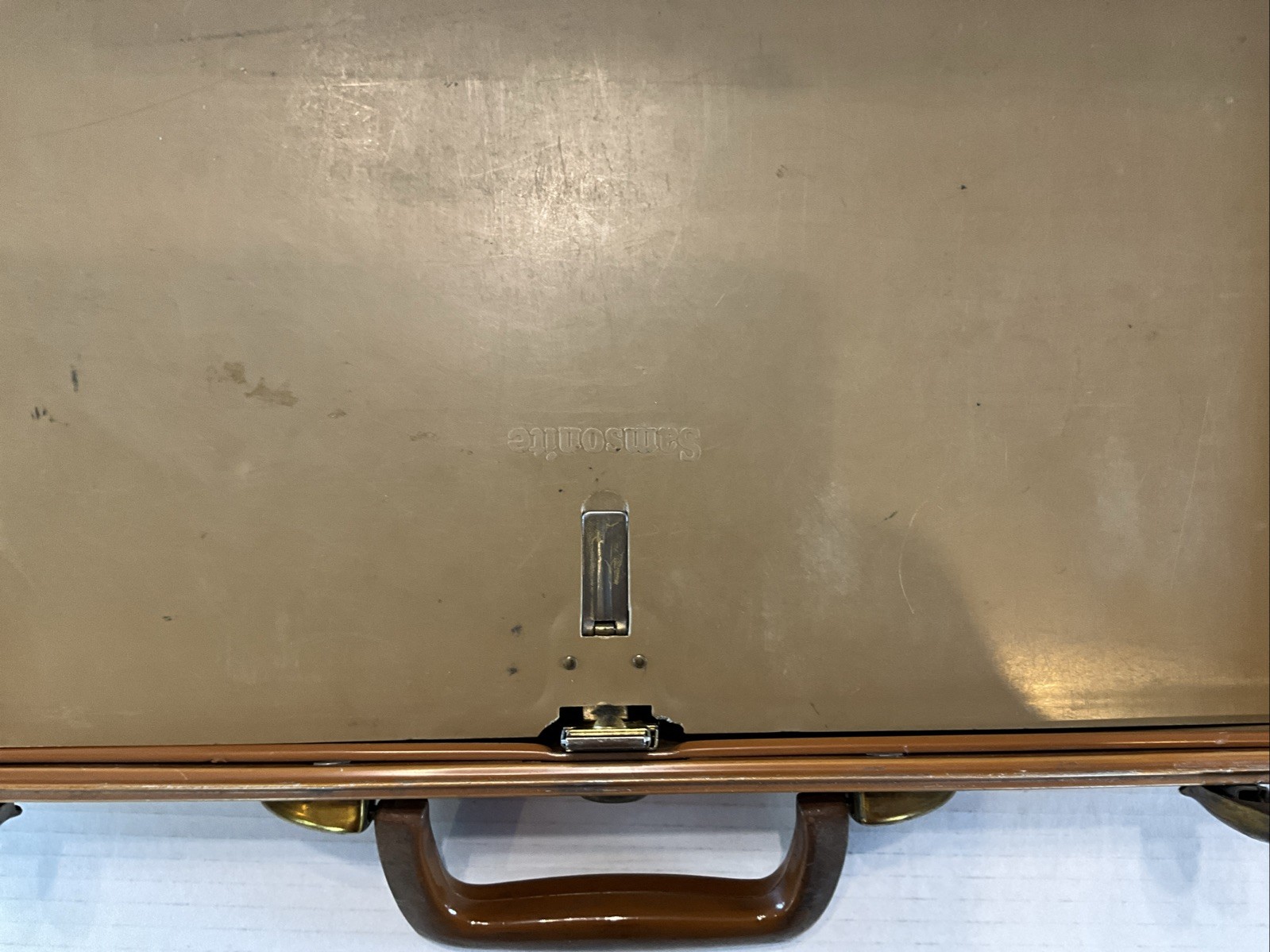 Vintage Samsonite Shwayder Bros Hardshell Brown Leather Briefcase 4615 No Key