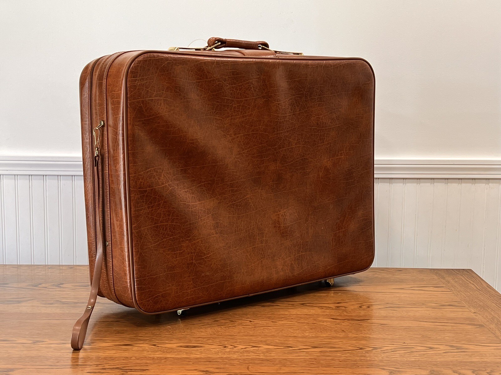 FW Woolworth Faux Leather Suitcase W Key Vintage Luggage Pullman Buckle NY MCM