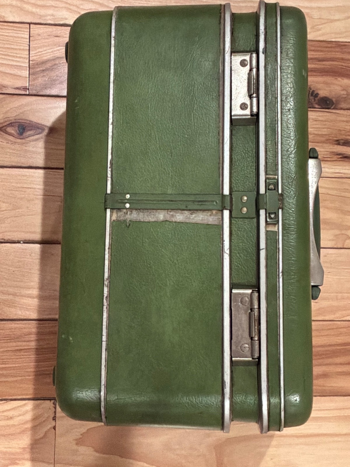 Vintage Samsonite Silhouette Olive Green Train Case Makeup Cosmetic Luggage