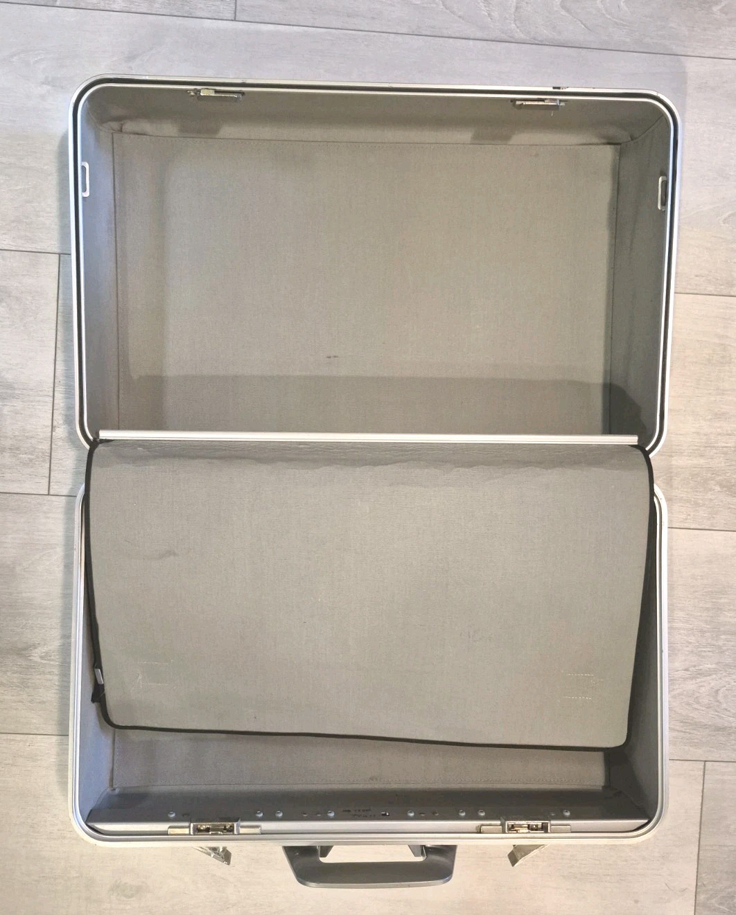 Vintage Halliburton Aluminum Attache Briefcase Suitcase Travel Case w/ Stickers