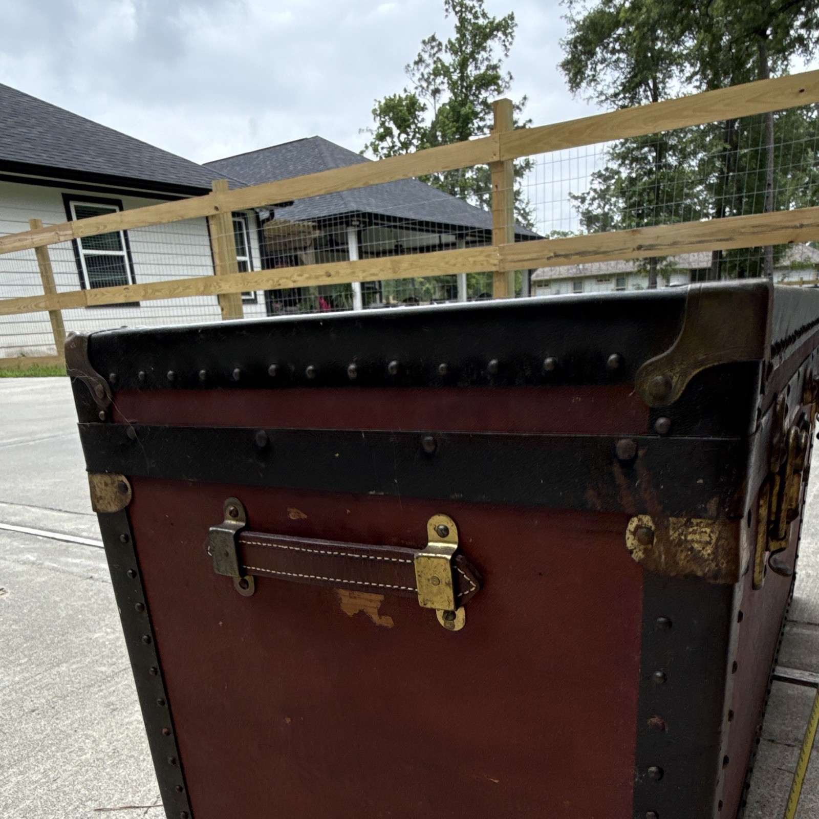 Vintage Steamer Trunk Hard Case Brown/Black Lockable Lined