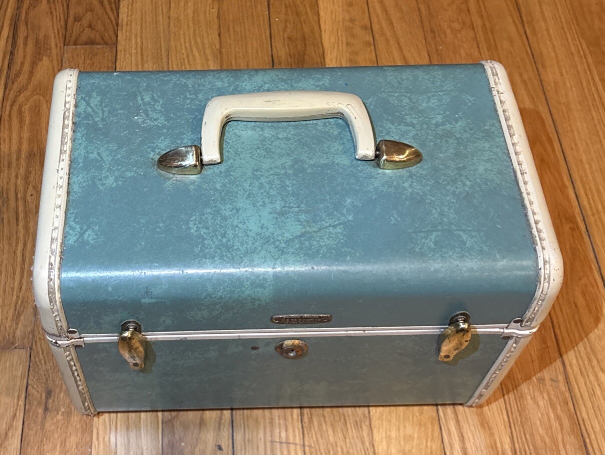 Vintage Samsonite Shwayder Bros # 5112 Marbled Jade Green Train Case 13” w/Key
