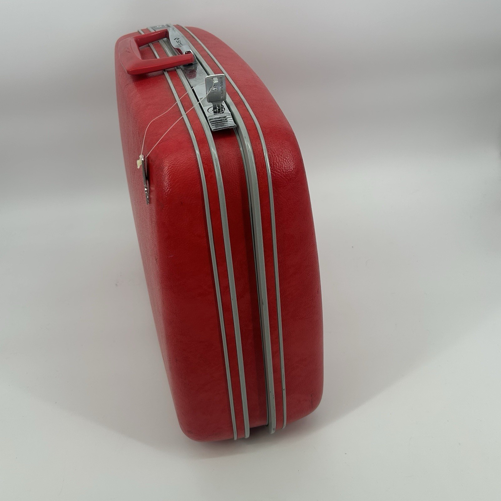 Vintage Samsonite Hard Shell Suitcase Polka Dot Lining With Key 20” Width
