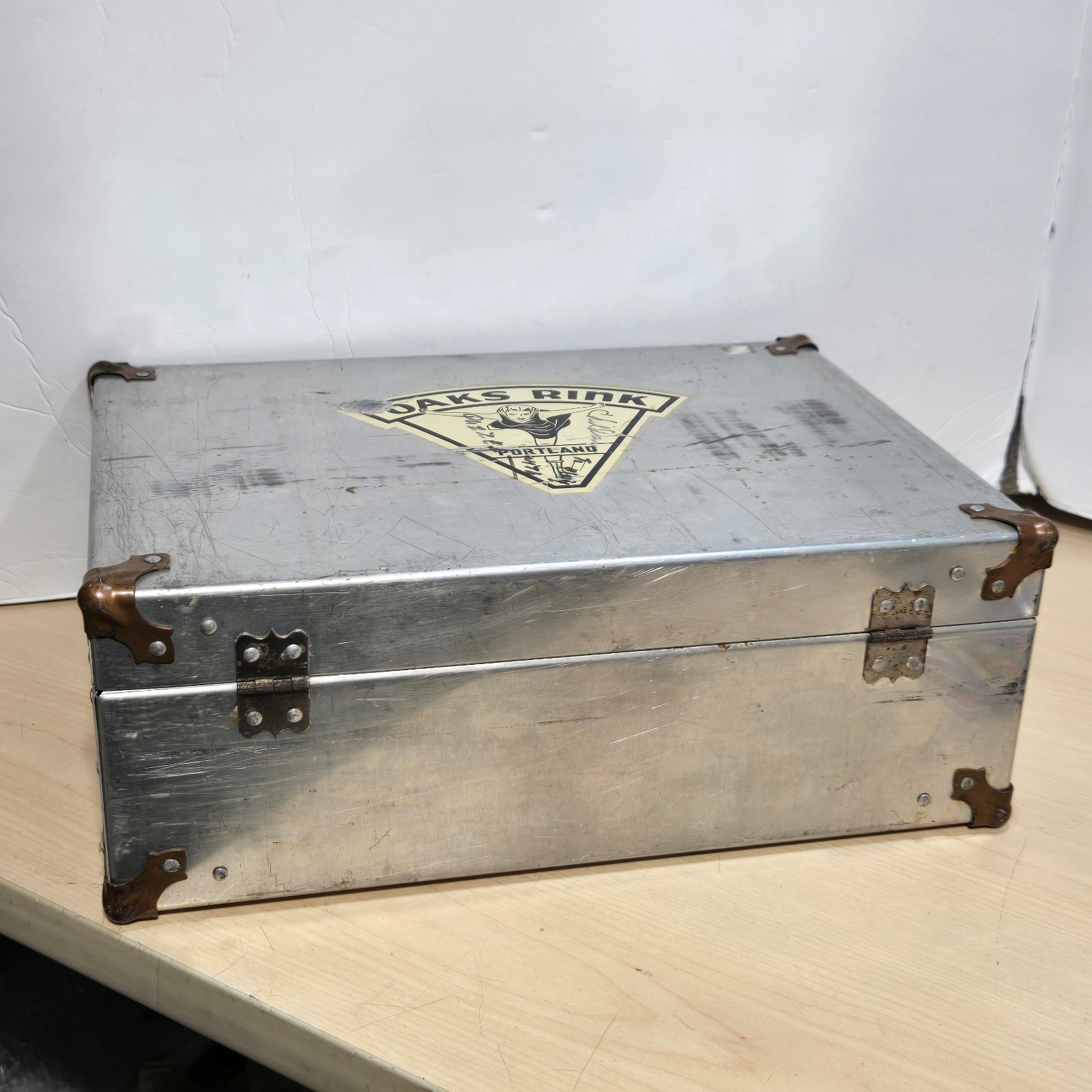 Vintage Metal Roller Skate Case Trunk Oaks Park Portland Salvage Suitcase
