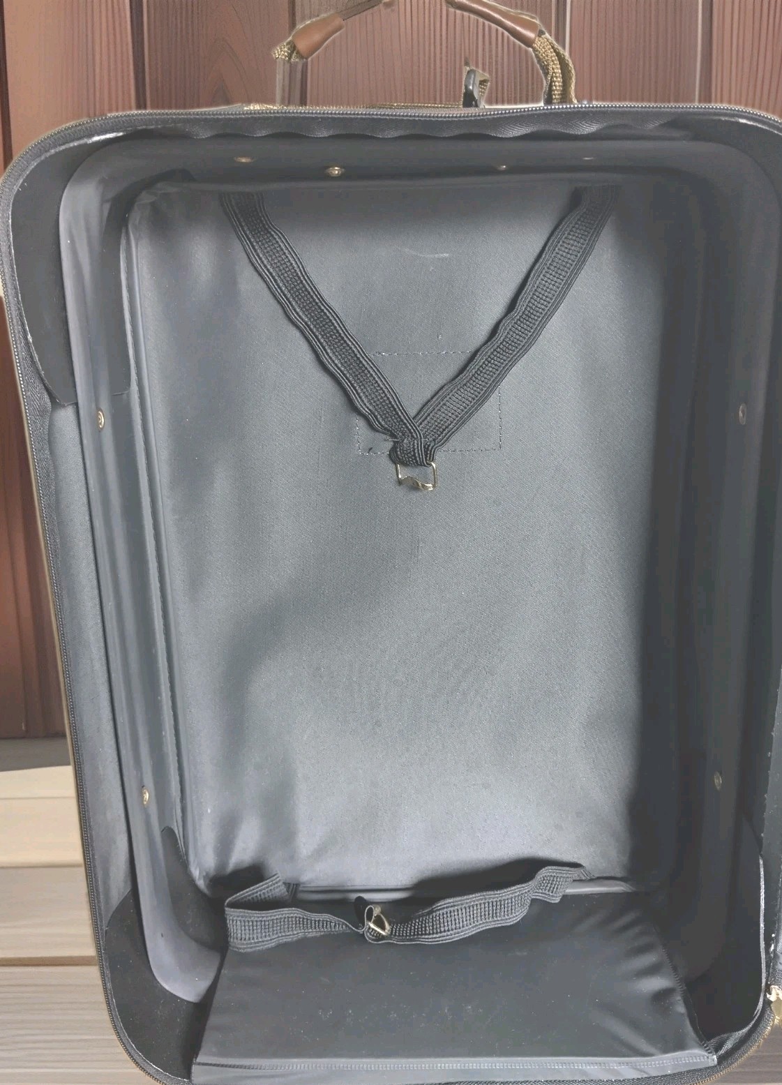 ($34.99 OBO) VTG American Flyer Rolling CarryOn Suitcase Navy Tan 20L x 14W x 8D
